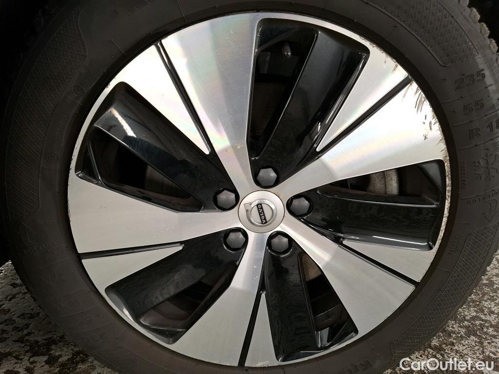  Volvo  XC 40 XC40 Momentum Plug-in Hybrid 2WD 1.5 #26