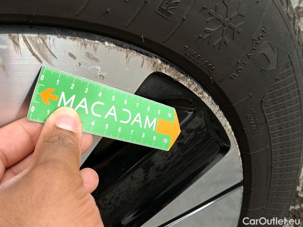  Volvo  XC 40 XC40 Momentum Plug-in Hybrid 2WD 1.5 #28