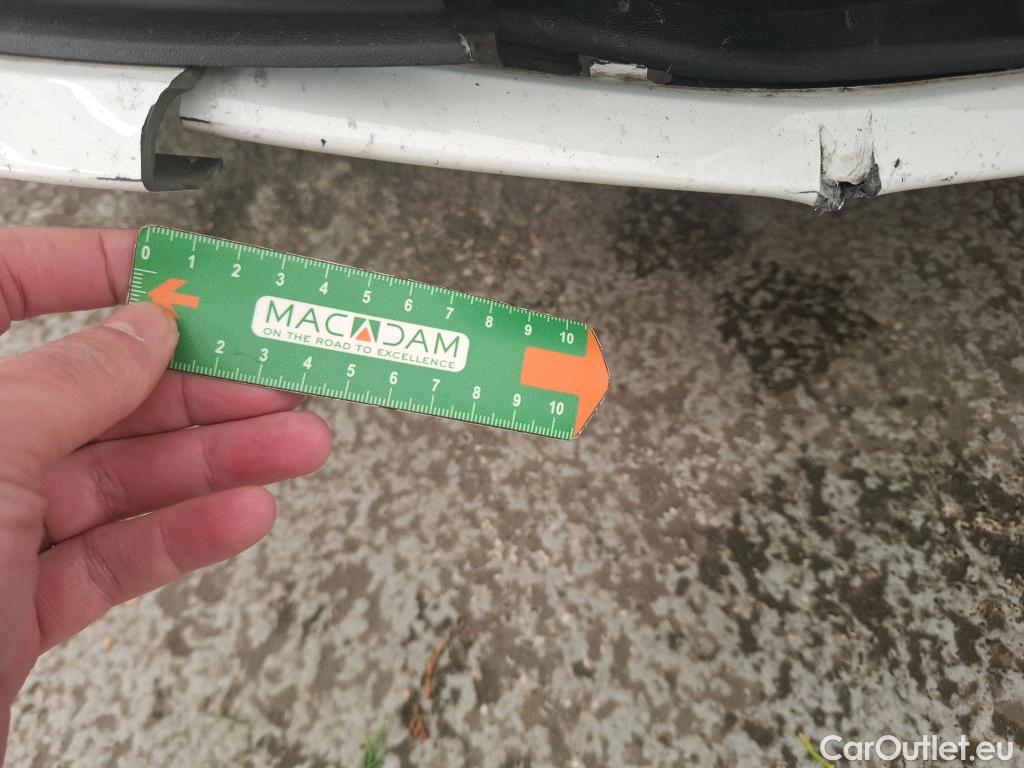  Volkswagen  Golf  VIII Berline Life Plus 2.0 TDI 115CV BVA7 E6d #2