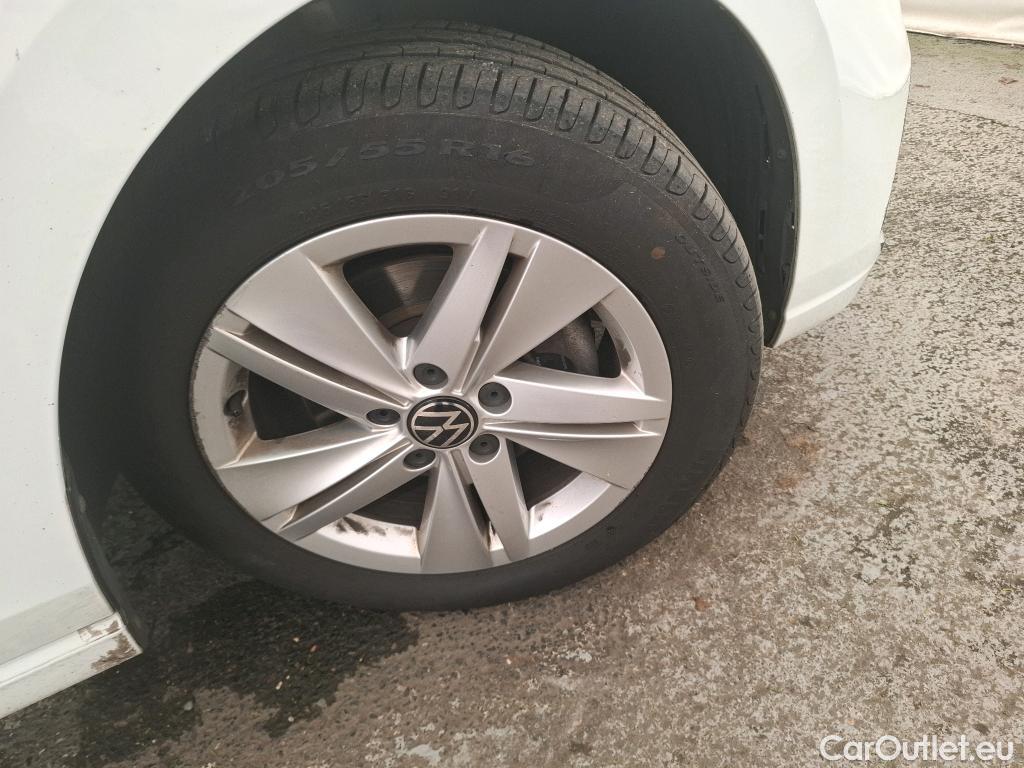  Volkswagen  Golf  VIII Berline Life Plus 2.0 TDI 115CV BVA7 E6d #8