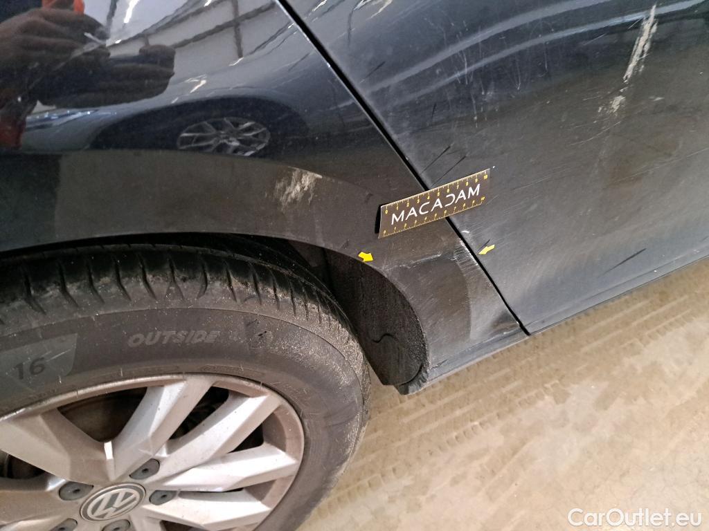  Volkswagen  Passat VOLKSWAGEN  4p Berline 2.0 TDI 150 DSG6 Confortline BUS BMT #12