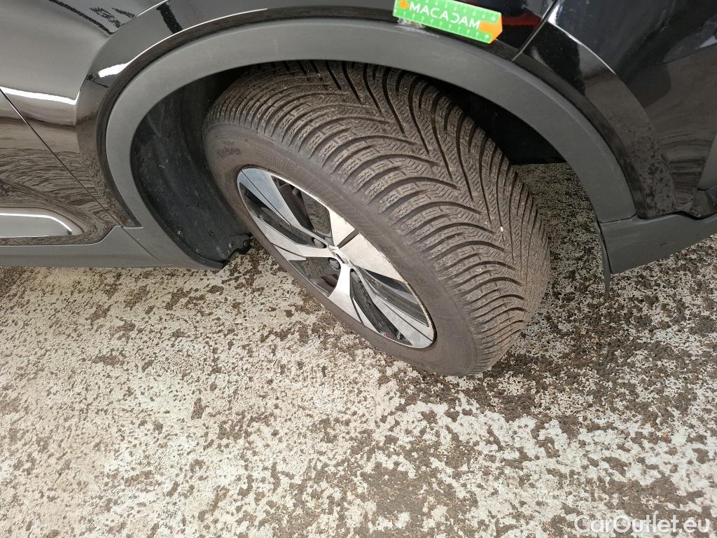  Volvo  XC 40 XC40 Momentum Plug-in Hybrid 2WD 1.5 #69