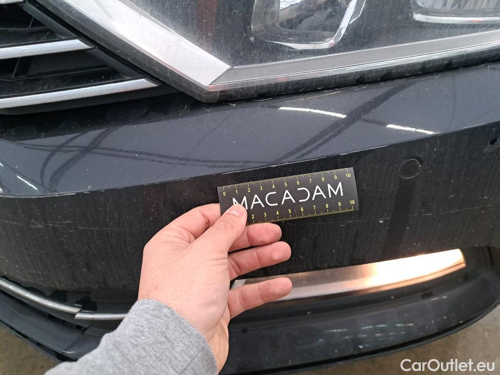  Volkswagen  Passat VOLKSWAGEN  4p Berline 2.0 TDI 150 DSG6 Confortline BUS BMT #15