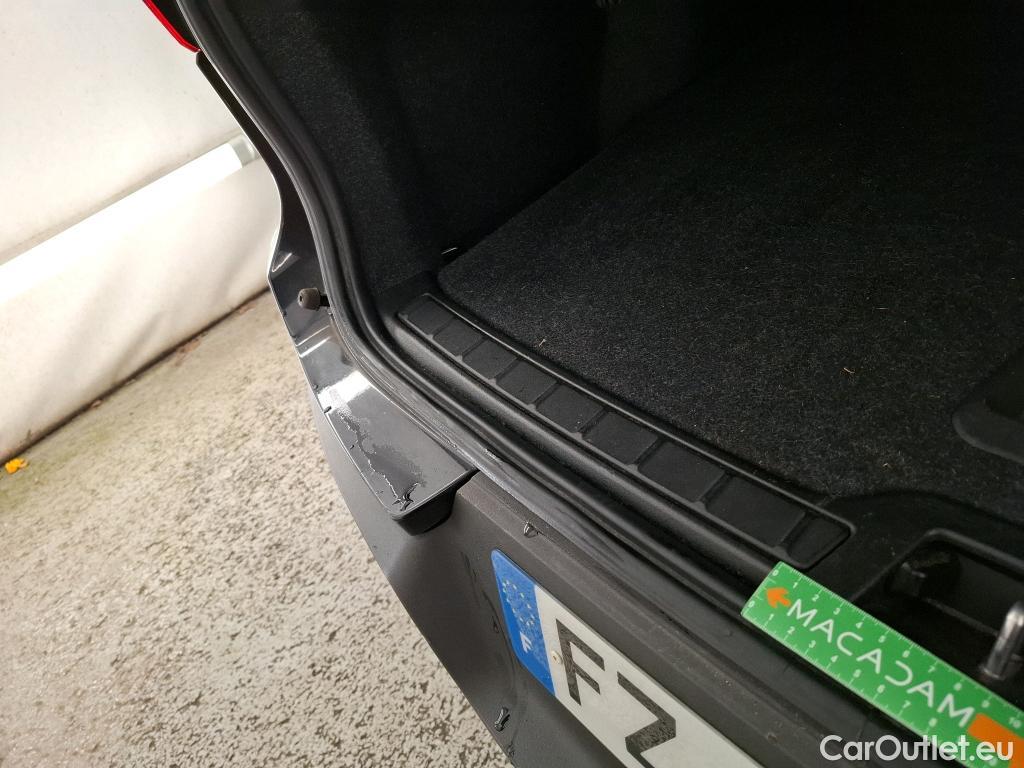  Volvo  XC 40 XC40 Momentum Plug-in Hybrid 2WD 1.5 #16