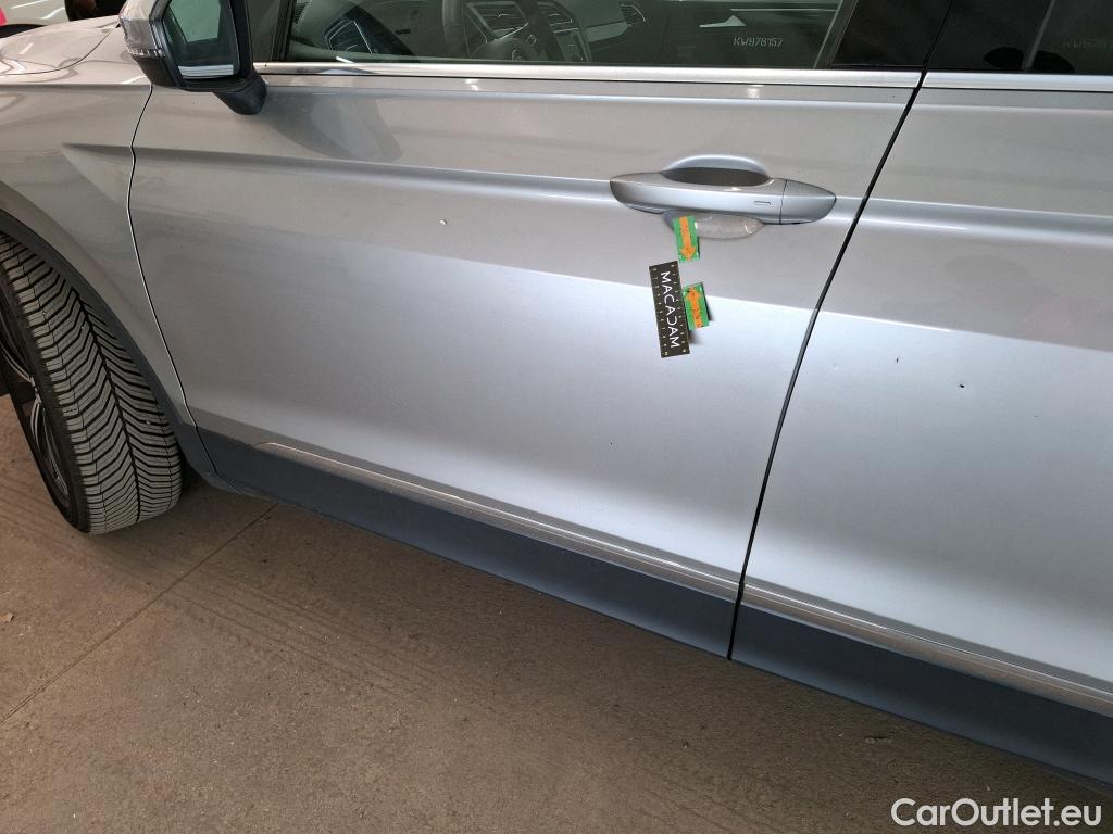  Volkswagen  Tiguan VOLKSWAGEN  5p SUV 1.5 TSI 150 EVO DSG7 Carat #26