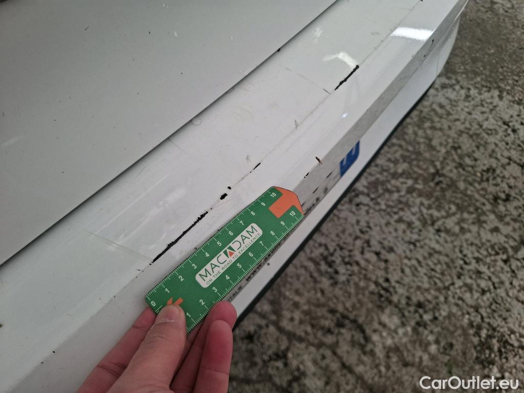  Volkswagen  Golf  VIII Berline Life Plus 2.0 TDI 115CV BVA7 E6d #21