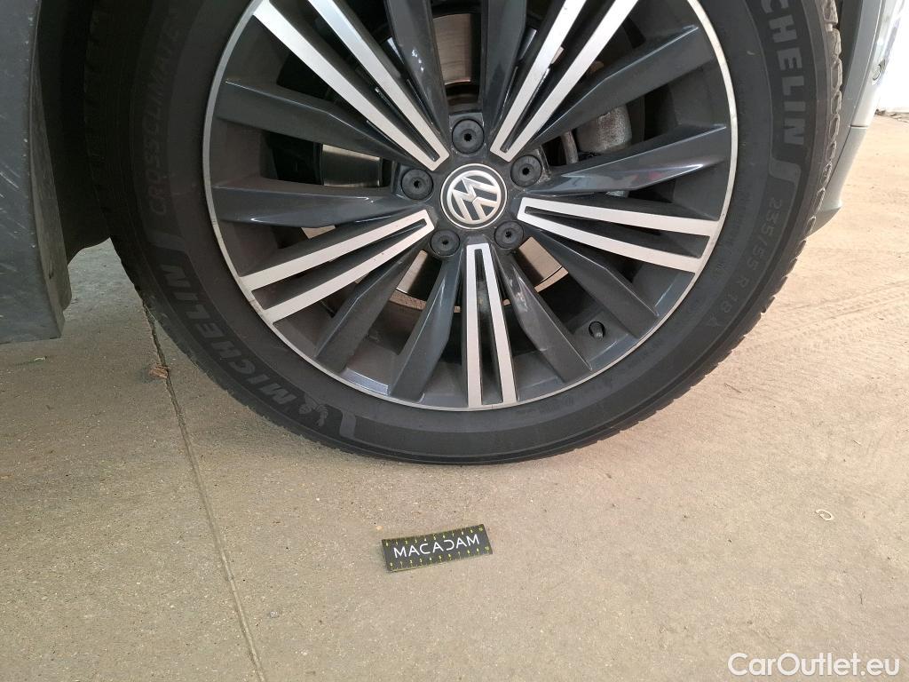  Volkswagen  Tiguan VOLKSWAGEN  5p SUV 1.5 TSI 150 EVO DSG7 Carat #14