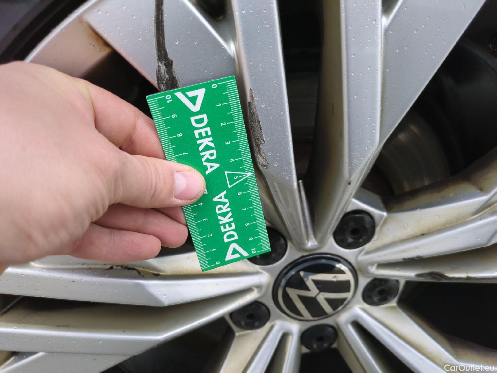  Volkswagen  Passat  Break Alltrack 4Motion 2.0 TDI 200CV BVA7 E6d #27