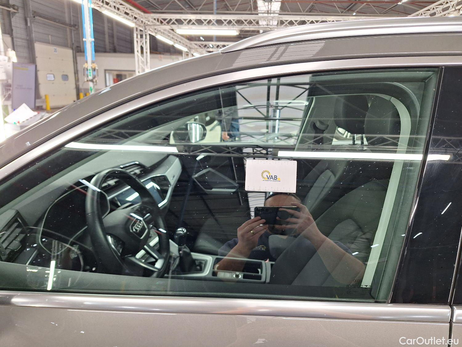  Audi  Q3 Audi,  '18, Audi  35 TFSI Advanced 5d #18