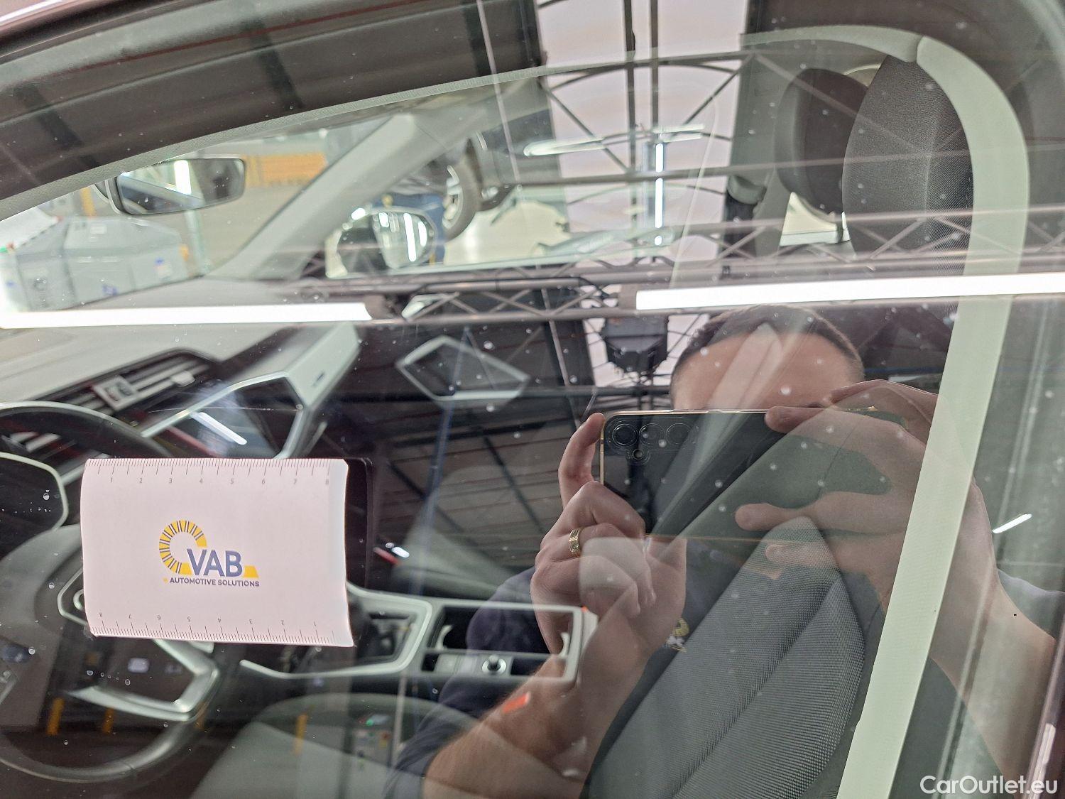  Audi  Q3 Audi,  '18, Audi  35 TFSI Advanced 5d #20