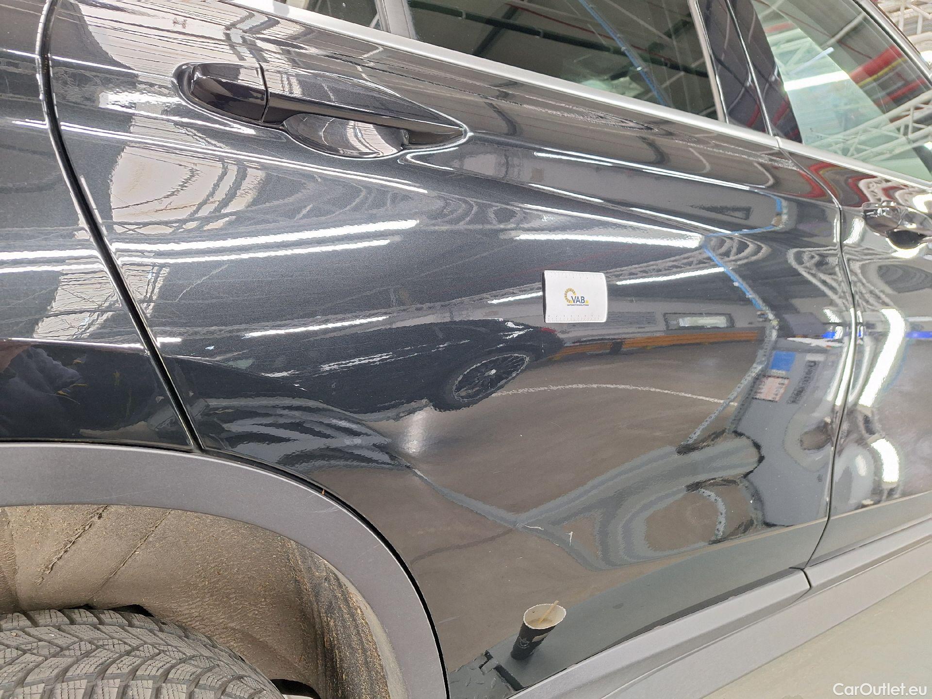  Bmw  X1 BMW,  FL'19, BMW  sDrive16dA (85 kW) 5d #37