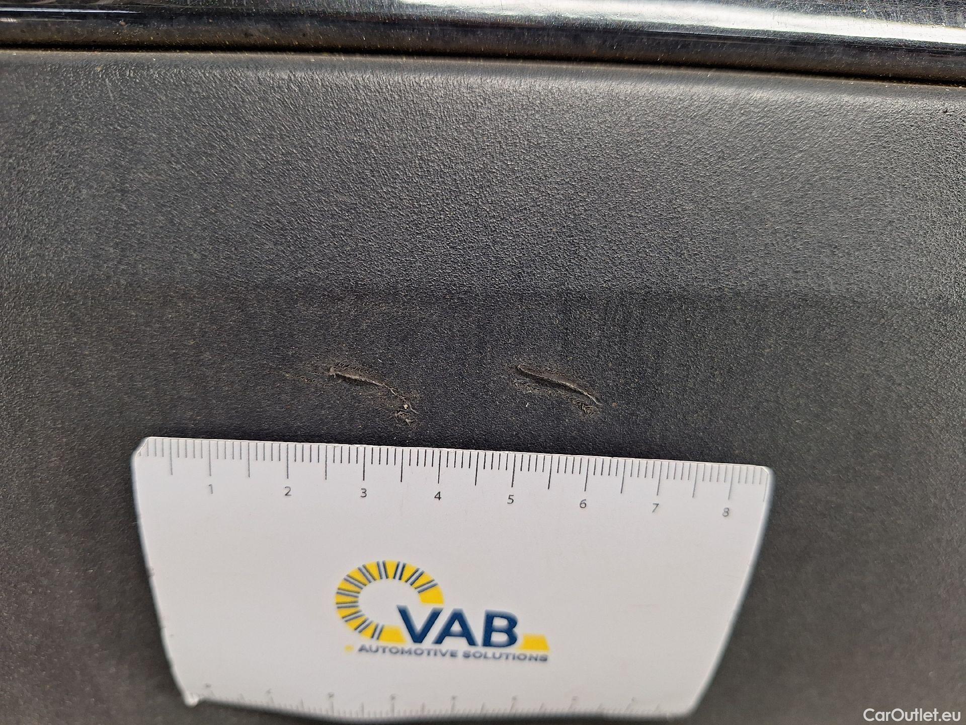  Bmw  X1 BMW,  FL'19, BMW  sDrive16dA (85 kW) 5d #34