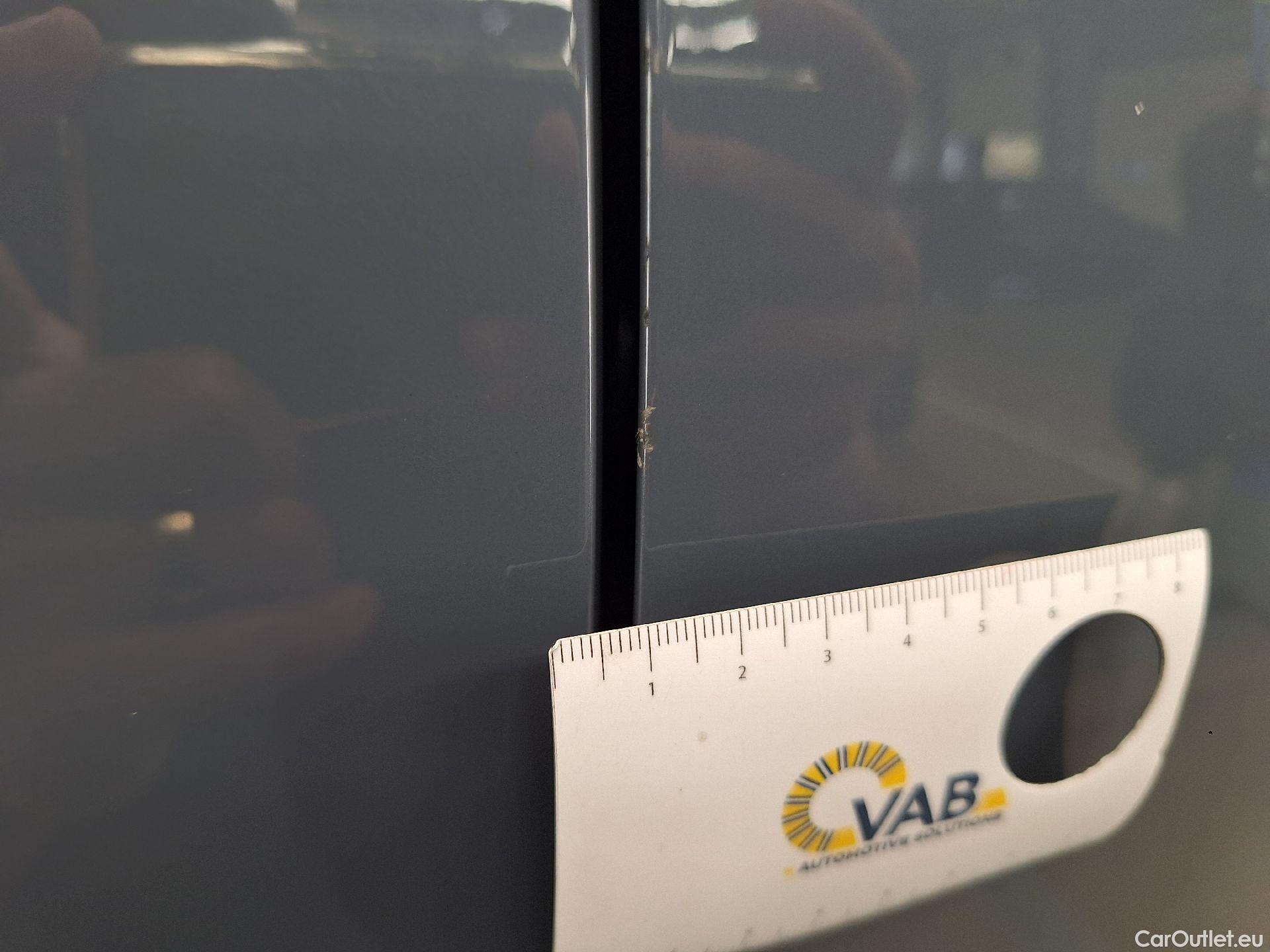  Bmw  X1 BMW,  '22, BMW  sDrive18d (100 kW) 5d #19