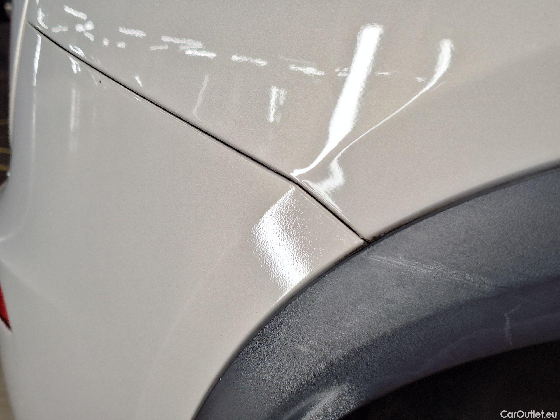  DS  DS7 DS,  CB '17 PHEV, DS 7 Crossback E-Tense Bastille + 5d #18