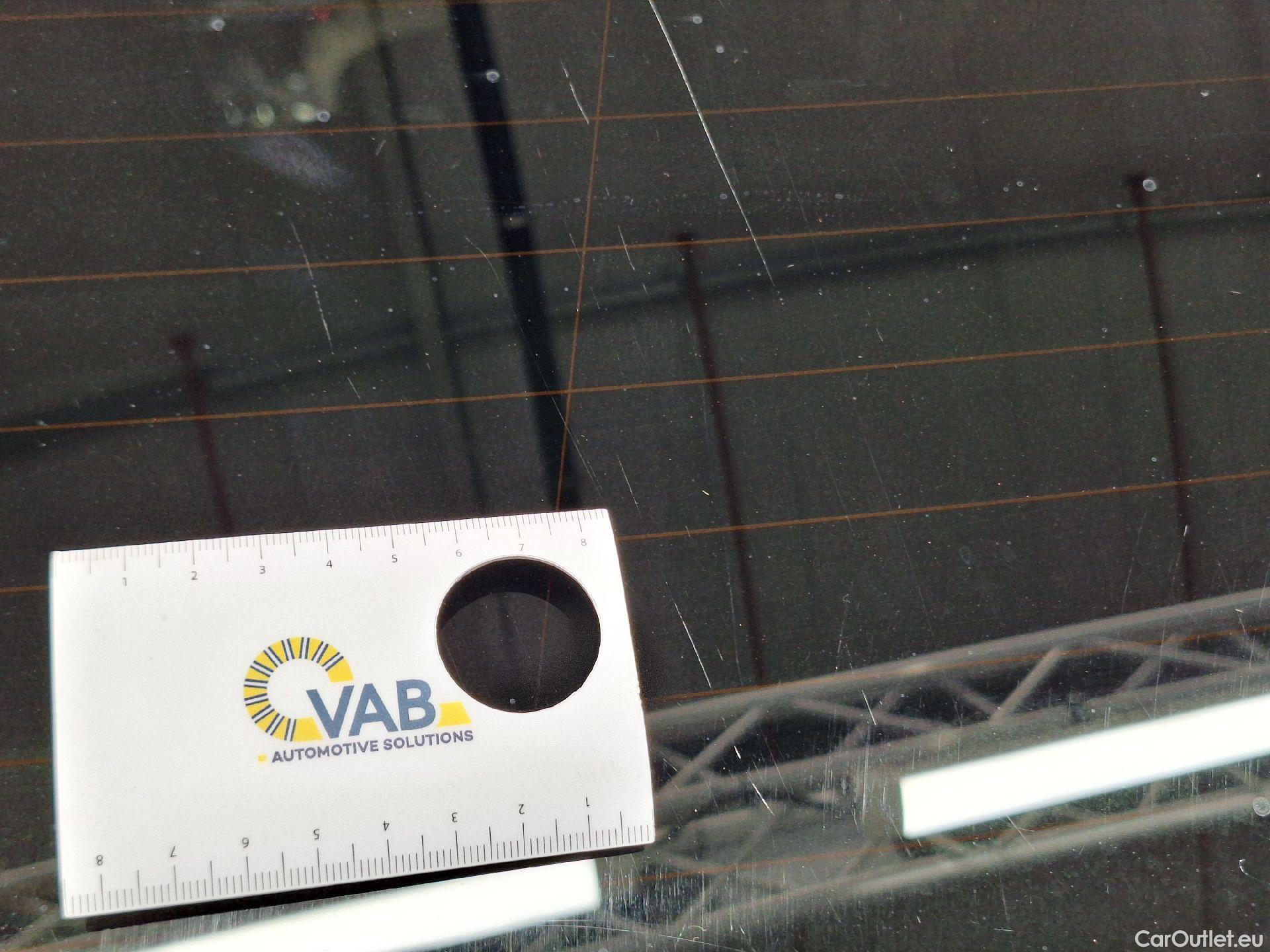  DS  DS7 DS,  CB '17 PHEV, DS 7 Crossback E-Tense Bastille + 5d #12