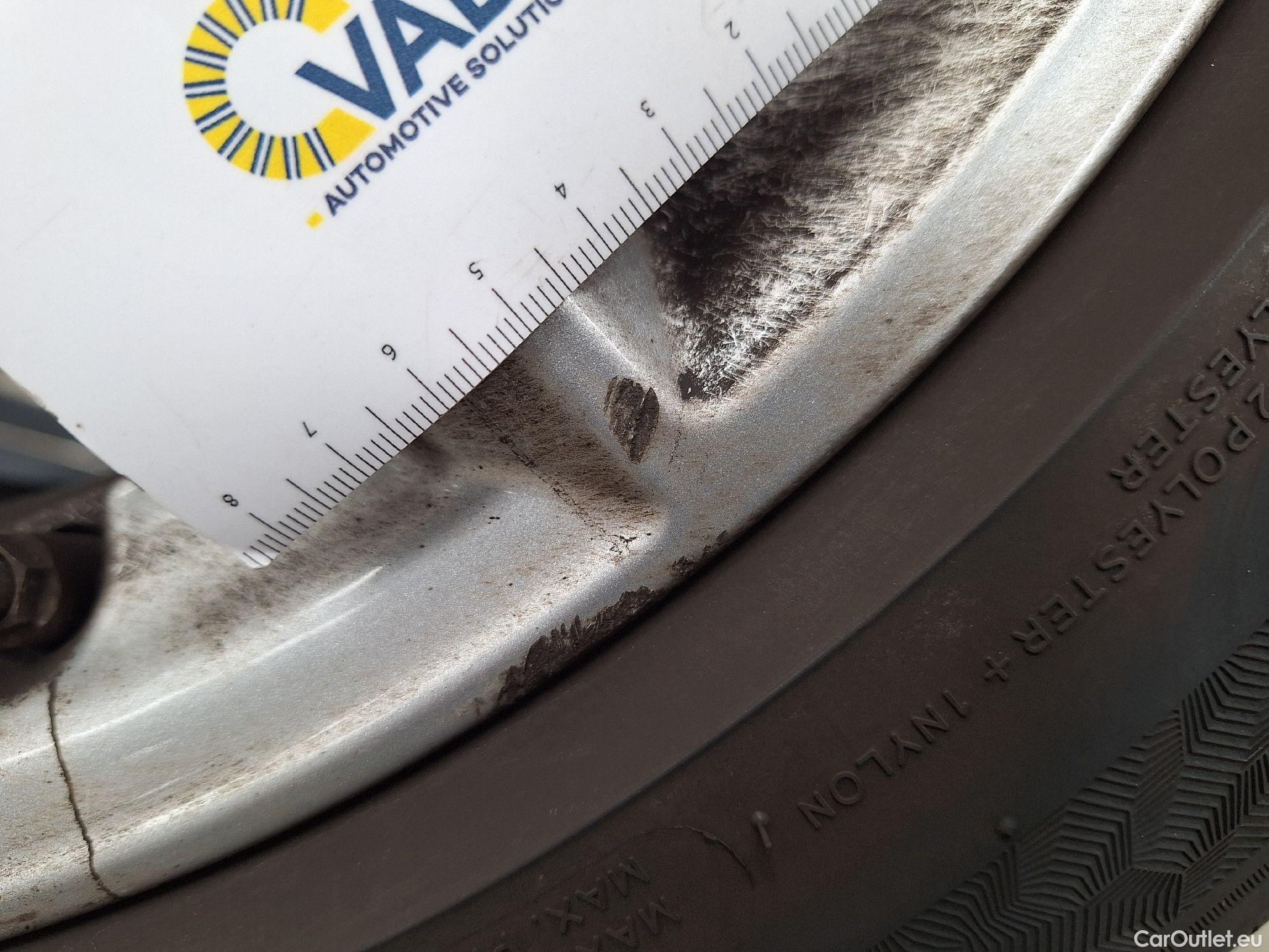  Bmw  X1 BMW,  FL'19, BMW  sDrive16dA (85 kW) 5d #48