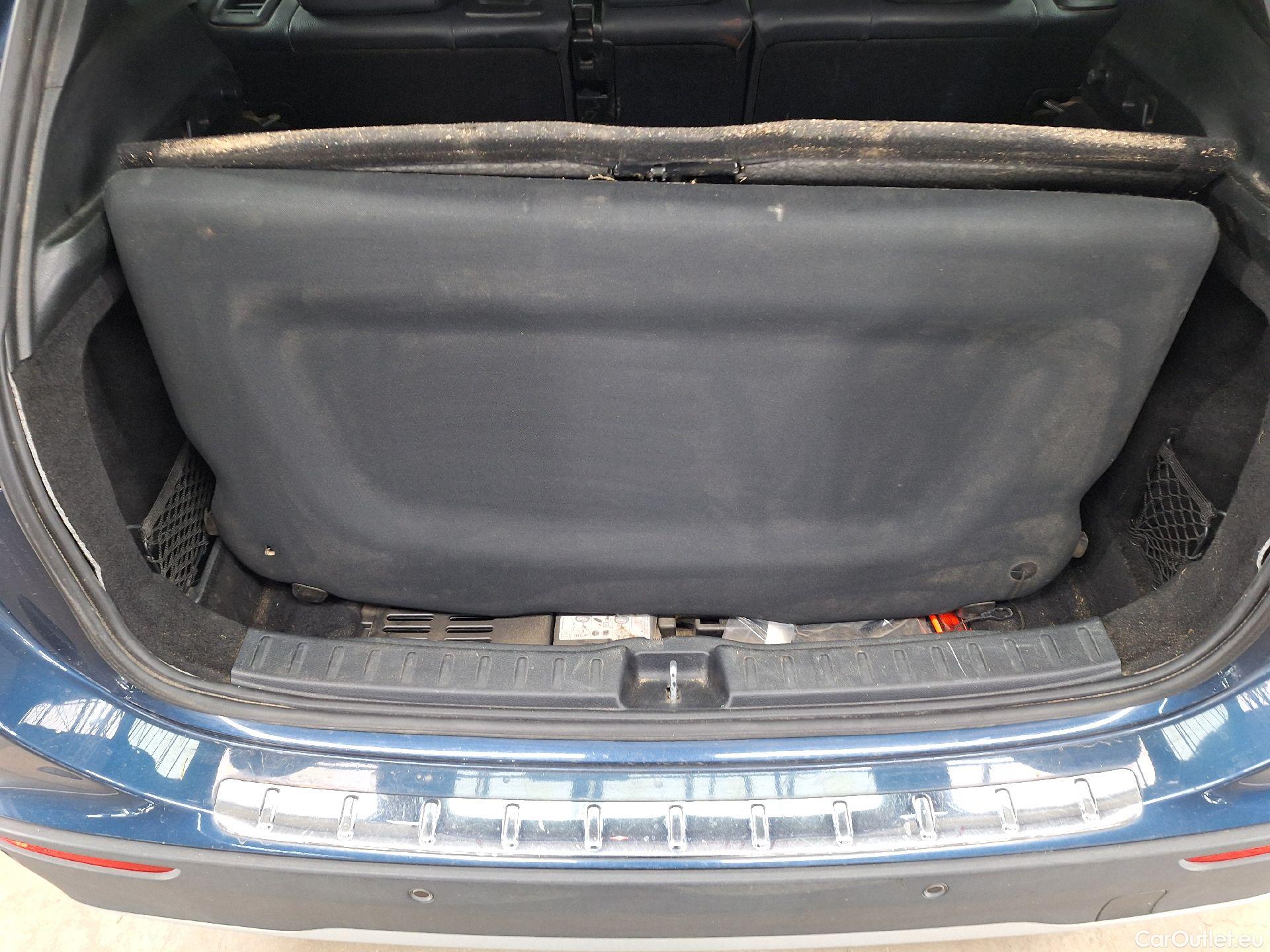  Mercedes  GLA Mercedes,  '20, Mercedes-Benz   180 d Business Solution Esse #3