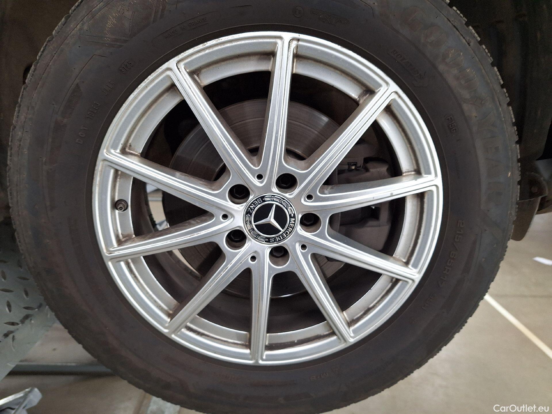  Mercedes  GLA Mercedes,  '20, Mercedes-Benz   180 d Business Solution Esse #22