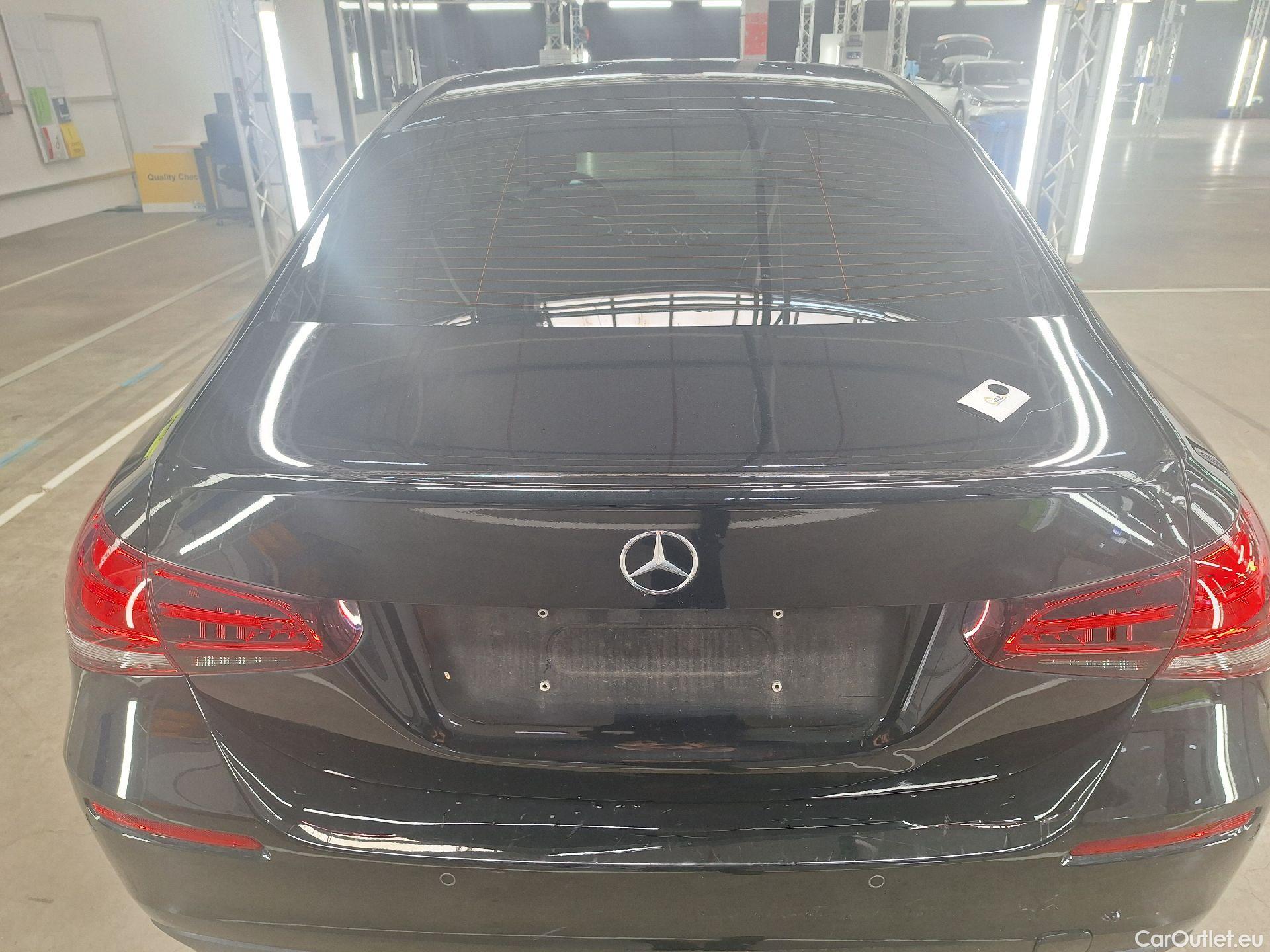  Mercedes  A-Klasse Mercedes, A-Class Berline '18, Mercedes-Benz  Limousine A 180 Business So #1