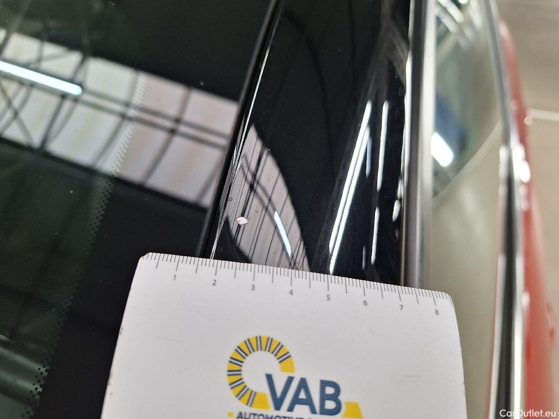  Opel  Corsa Opel,  '19, Opel  1.2 Turbo 74kW S/S Elegance 5d #64