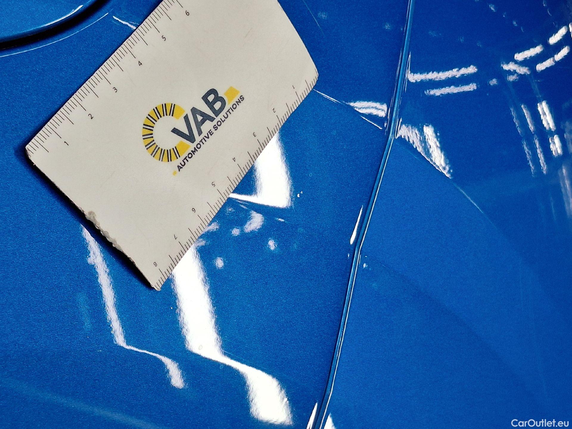  Peugeot  208 Peugeot,  '19, Peugeot  1.5 BlueHDi 100 MAN6 S&S Allure pack 5 #47