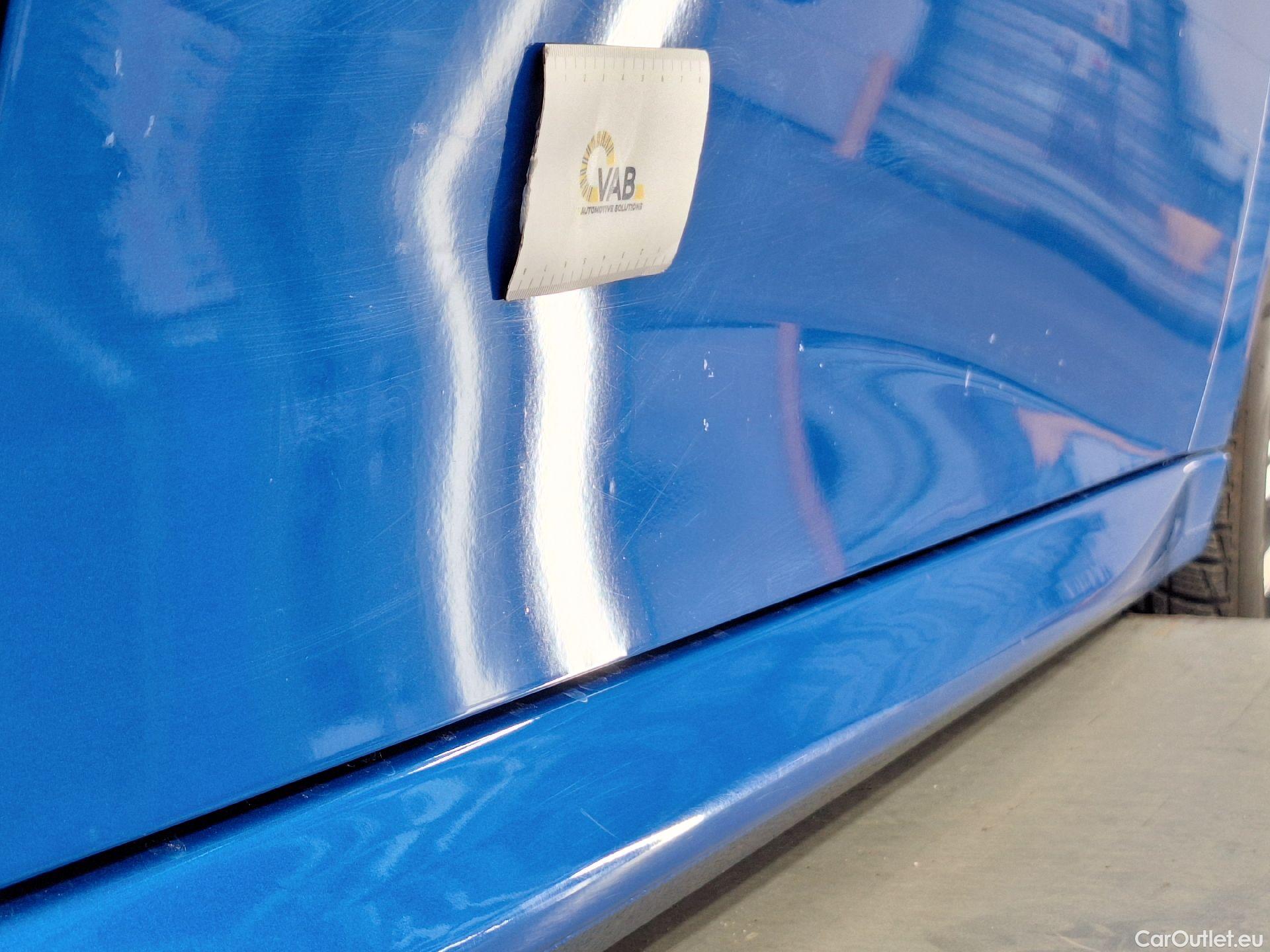  Peugeot  208 Peugeot,  '19, Peugeot  1.5 BlueHDi 100 MAN6 S&S Allure pack 5 #20