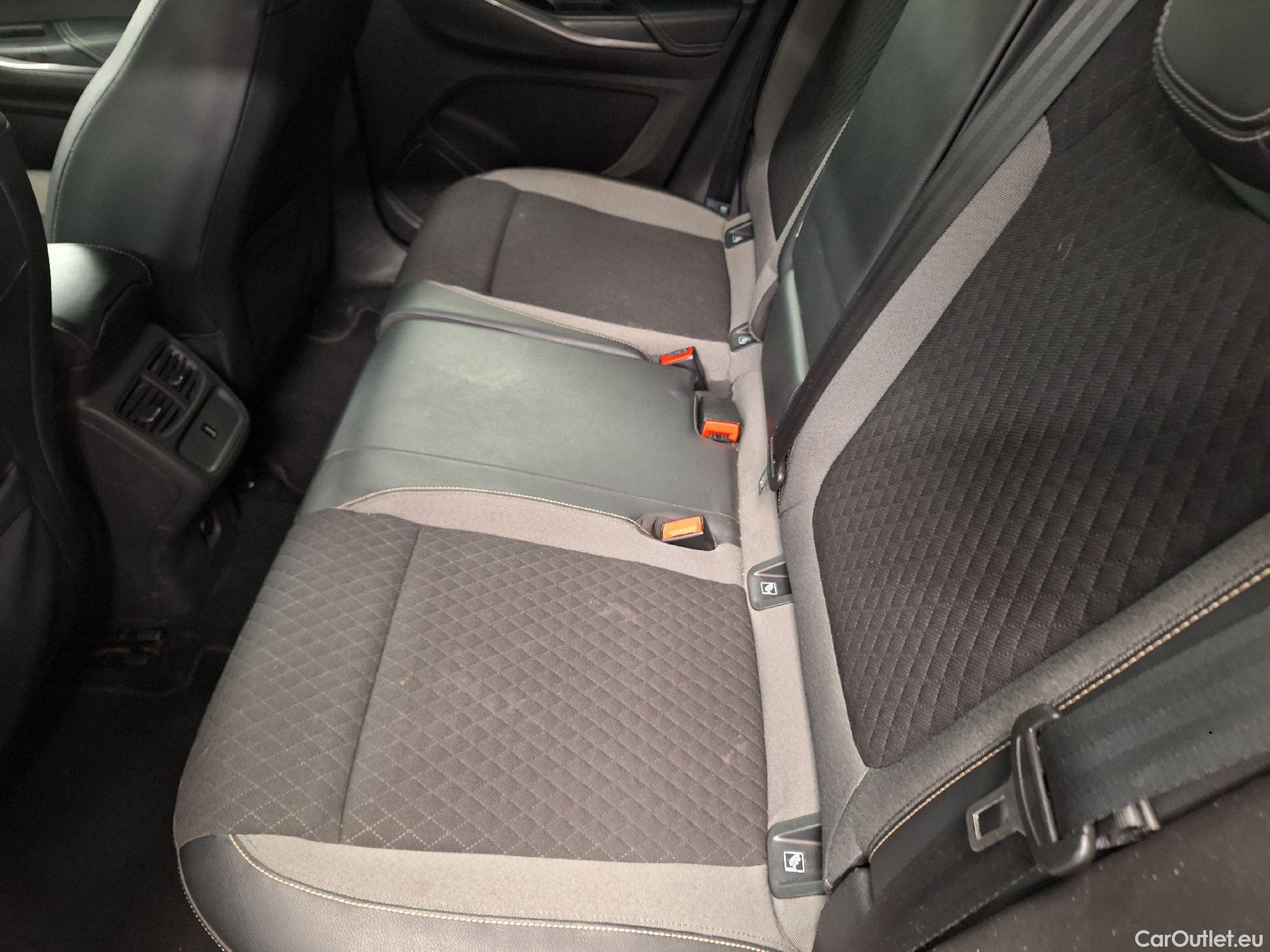  Opel   Grandland X Opel, '17, Opel 1.2 Turbo ECOTEC S/S MT6 Innovati #17