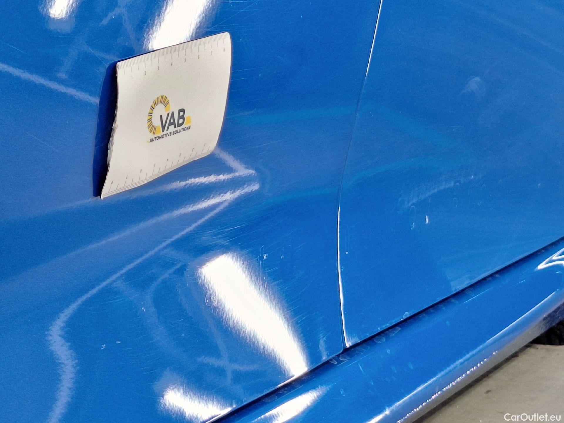  Peugeot  208 Peugeot,  '19, Peugeot  1.5 BlueHDi 100 MAN6 S&S Allure pack 5 #45