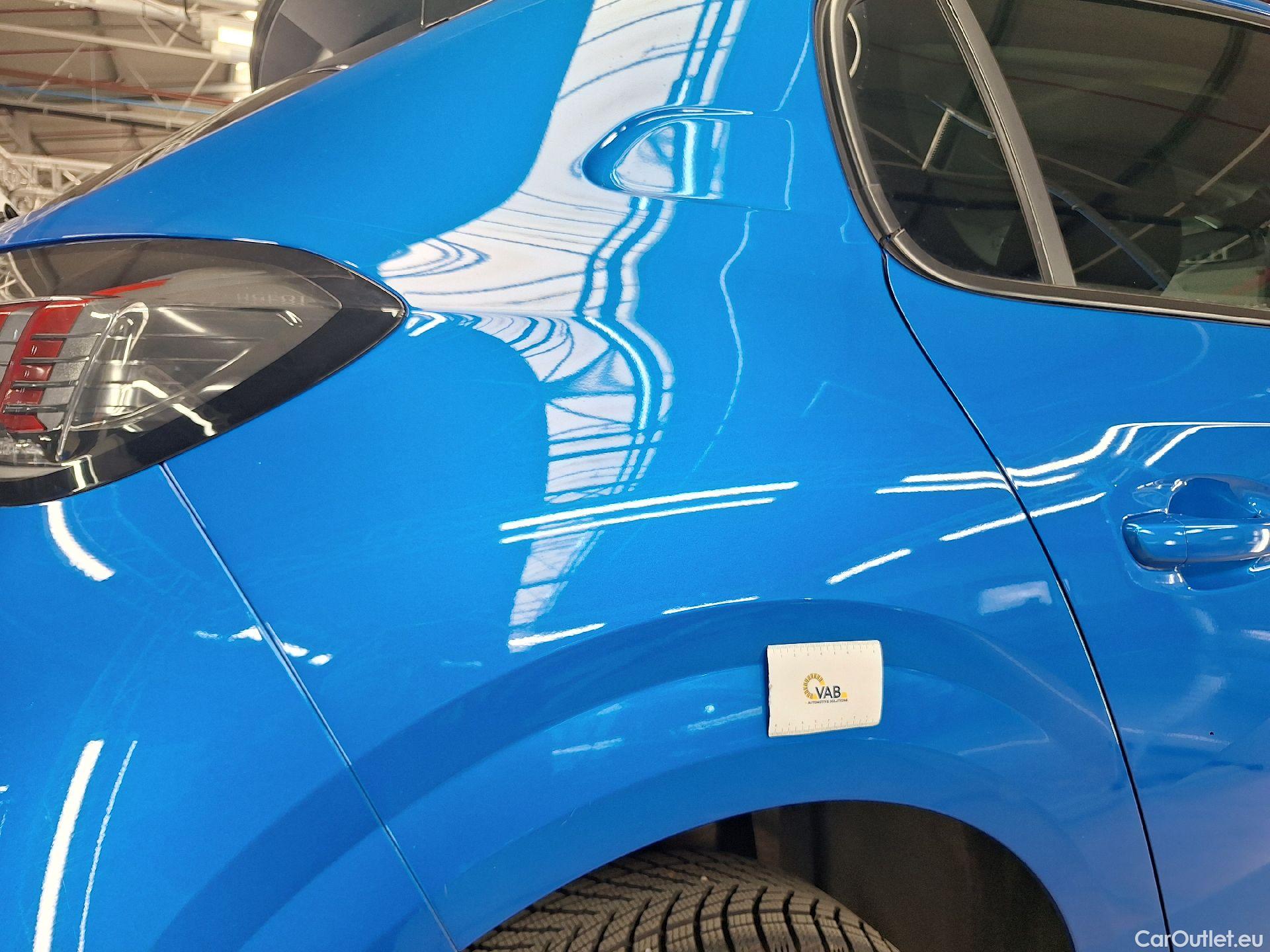  Peugeot  208 Peugeot,  '19, Peugeot  1.5 BlueHDi 100 MAN6 S&S Allure pack 5 #24