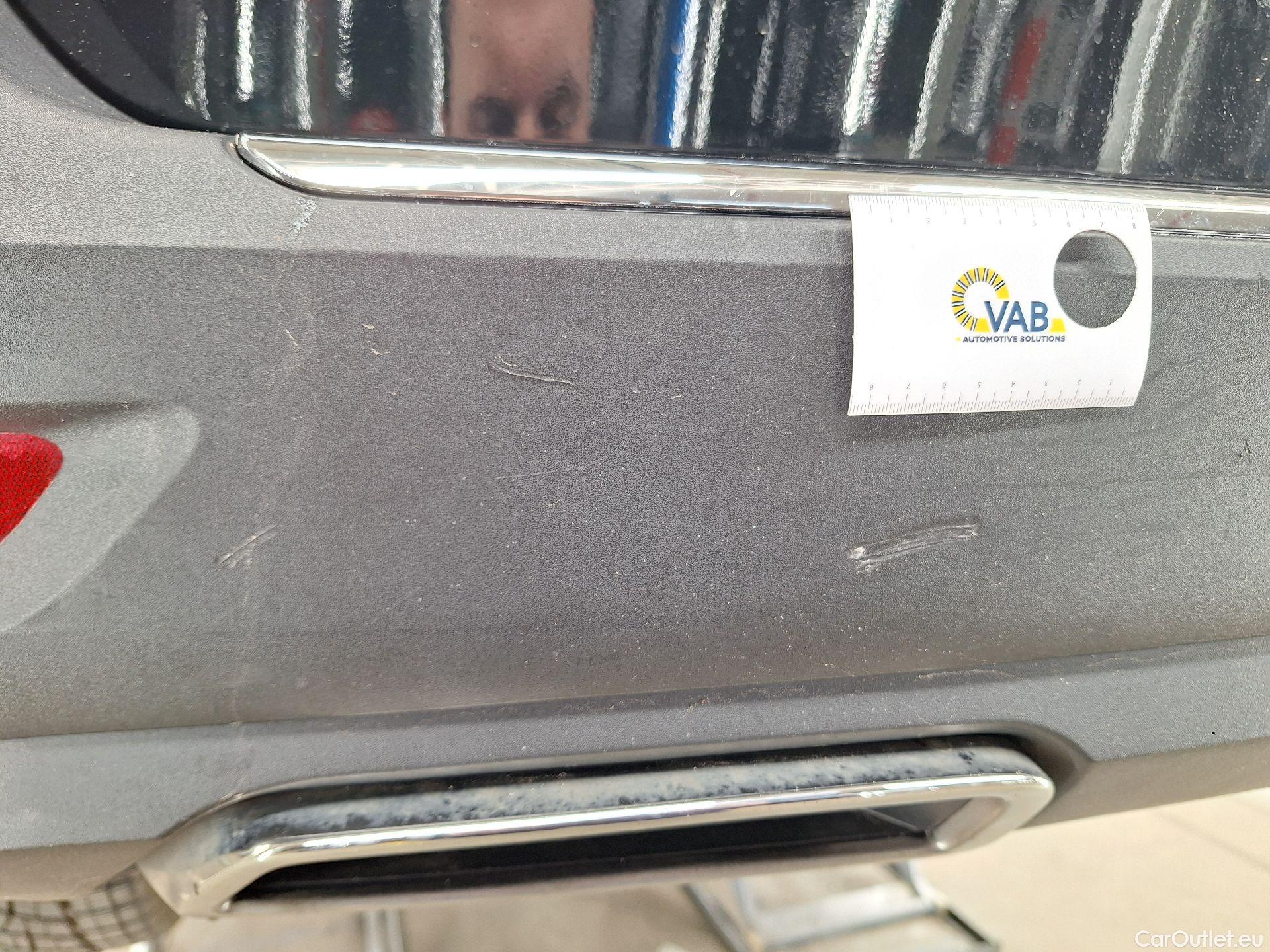  Peugeot  5008 Peugeot,  FL'20, Peugeot  1.5 BlueHDi 96kW S&S EAT8 GT 5d #62