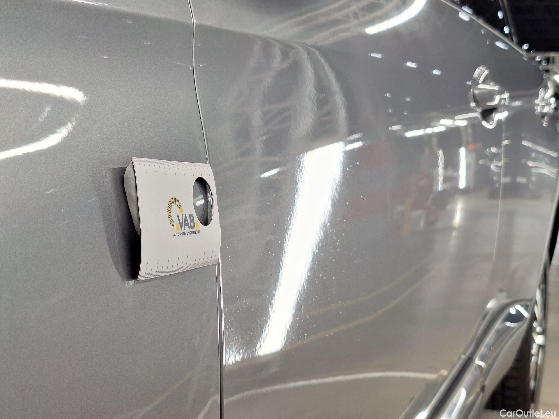  Peugeot  5008 Peugeot,  '16, Peugeot  1.5 BlueHDi 96kW S&S EAT8 GT Line 5d 7pl #31