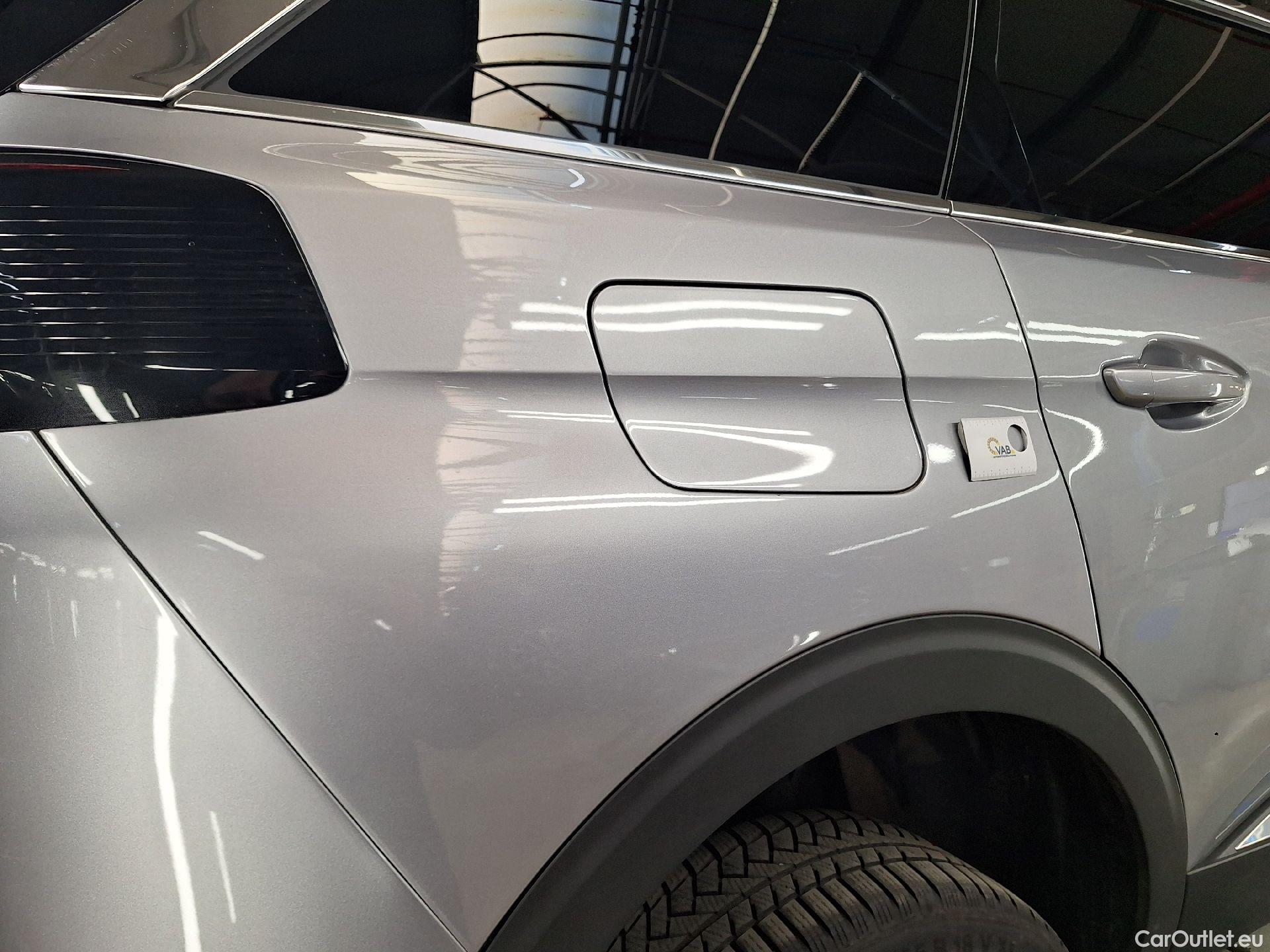  Peugeot  5008 Peugeot,  '16, Peugeot  1.5 BlueHDi 96kW S&S EAT8 GT Line 5d 7pl #34