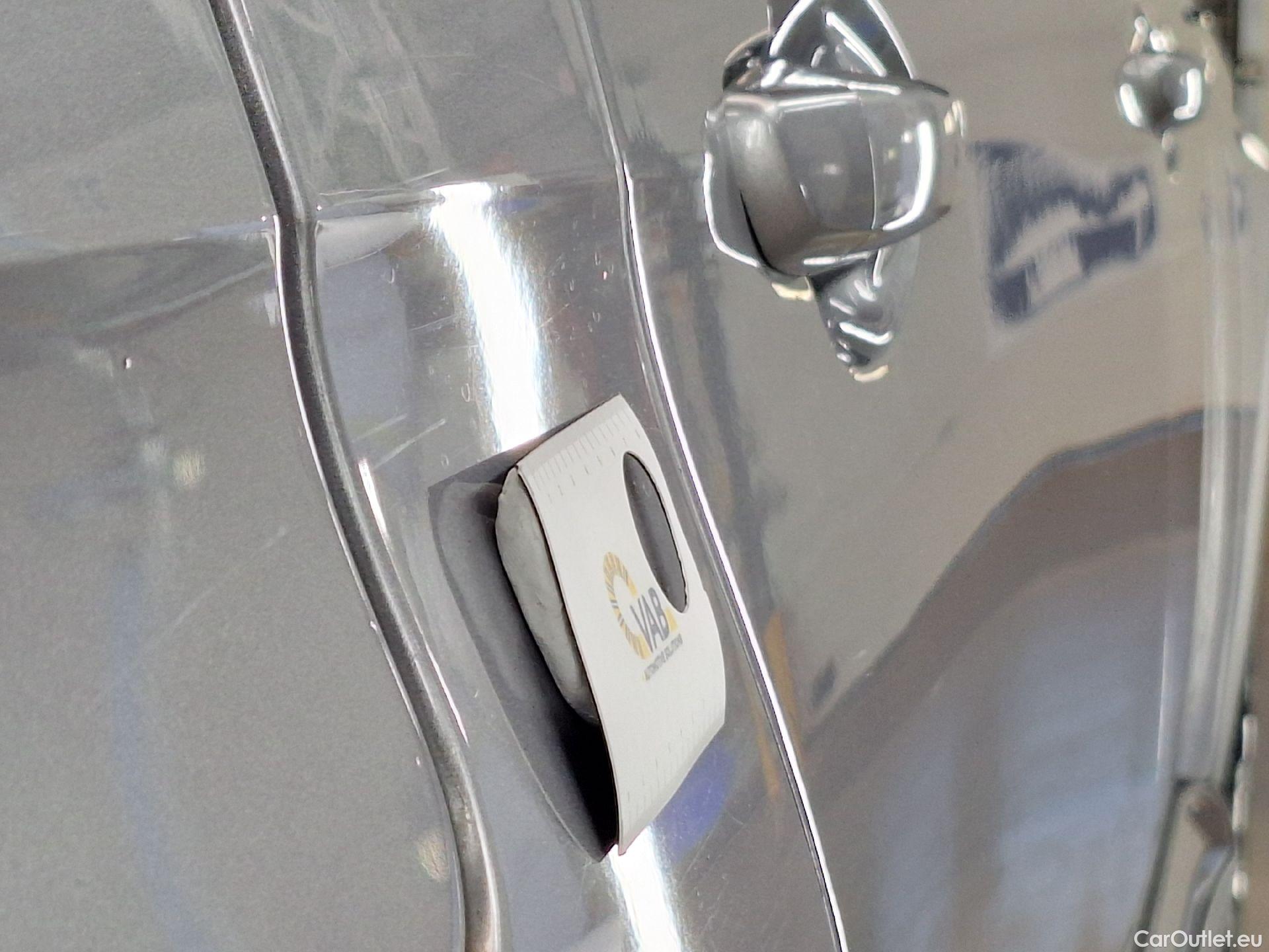  Peugeot  5008 Peugeot,  '16, Peugeot  1.5 BlueHDi 96kW S&S EAT8 GT Line 5d 7pl #35