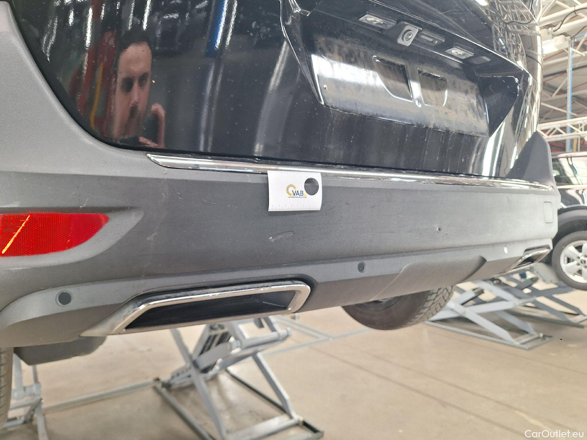  Peugeot  5008 Peugeot,  FL'20, Peugeot  1.5 BlueHDi 96kW S&S EAT8 GT 5d #61