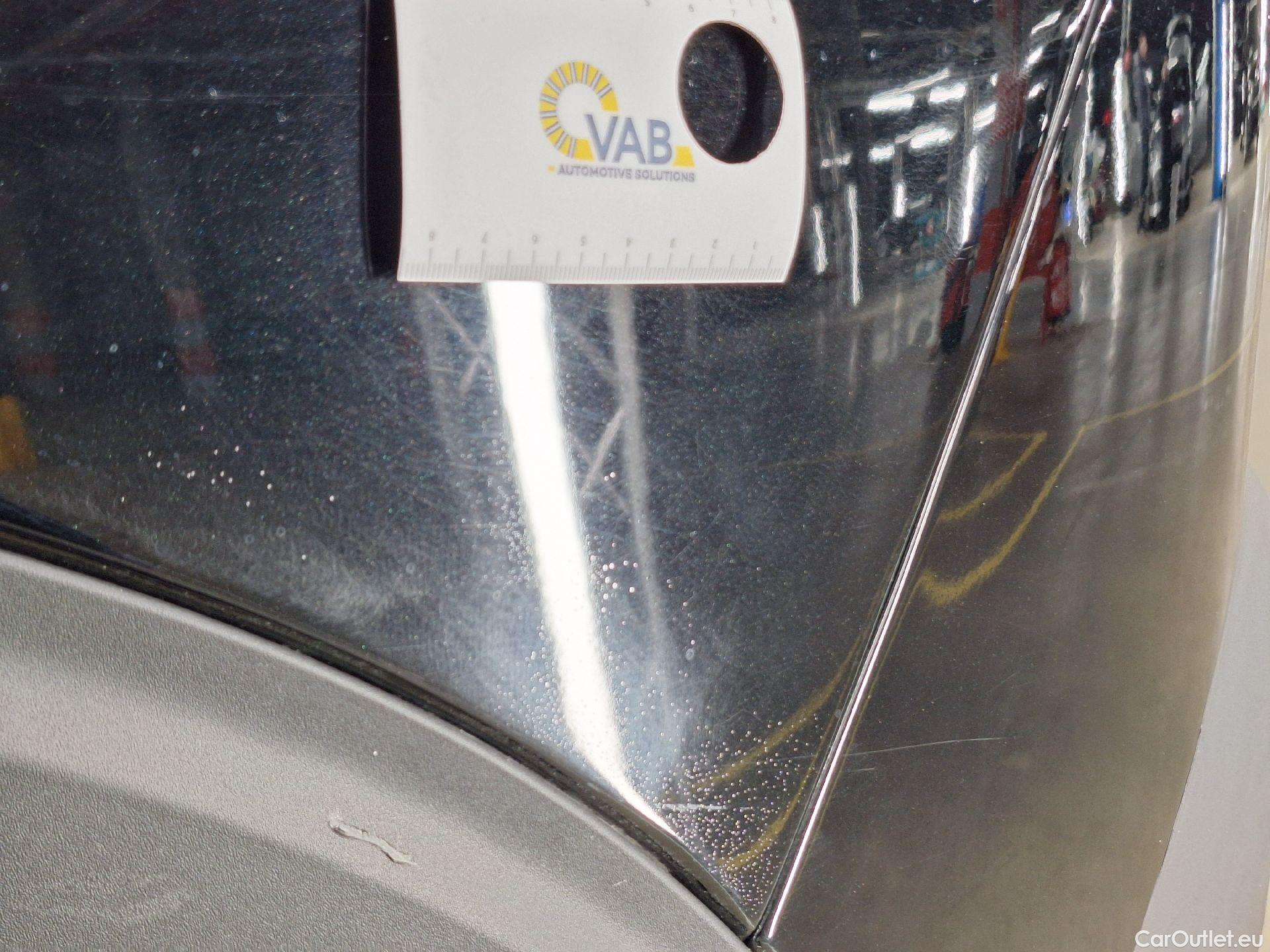  Peugeot  5008 Peugeot,  FL'20, Peugeot  1.5 BlueHDi 96kW S&S EAT8 GT 5d #36