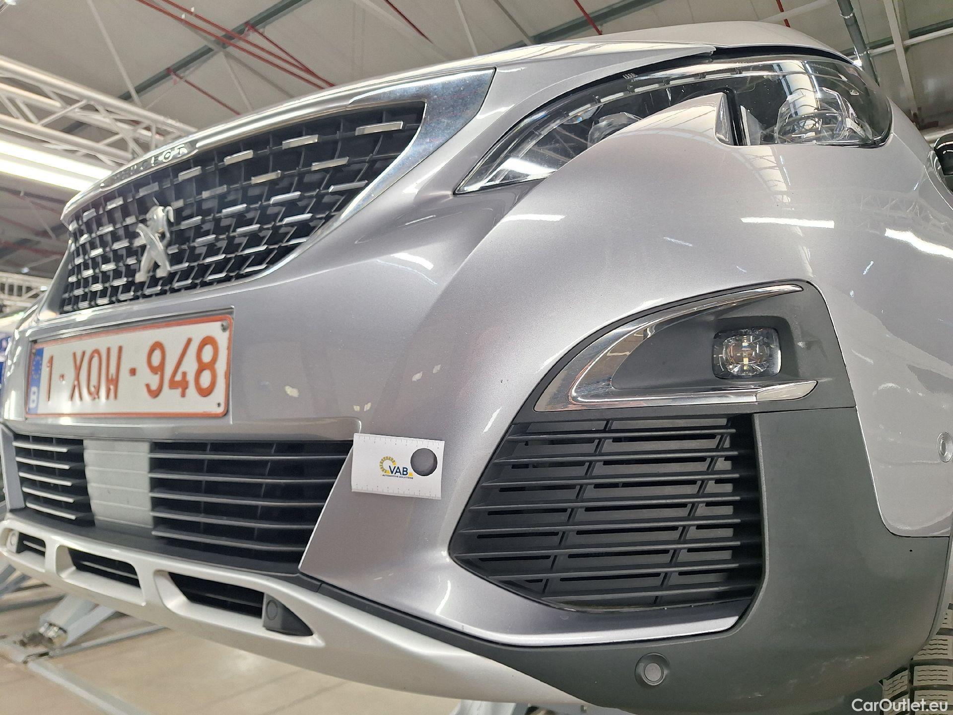  Peugeot  5008 Peugeot,  '16, Peugeot  1.5 BlueHDi 96kW S&S EAT8 GT Line 5d 7pl #42