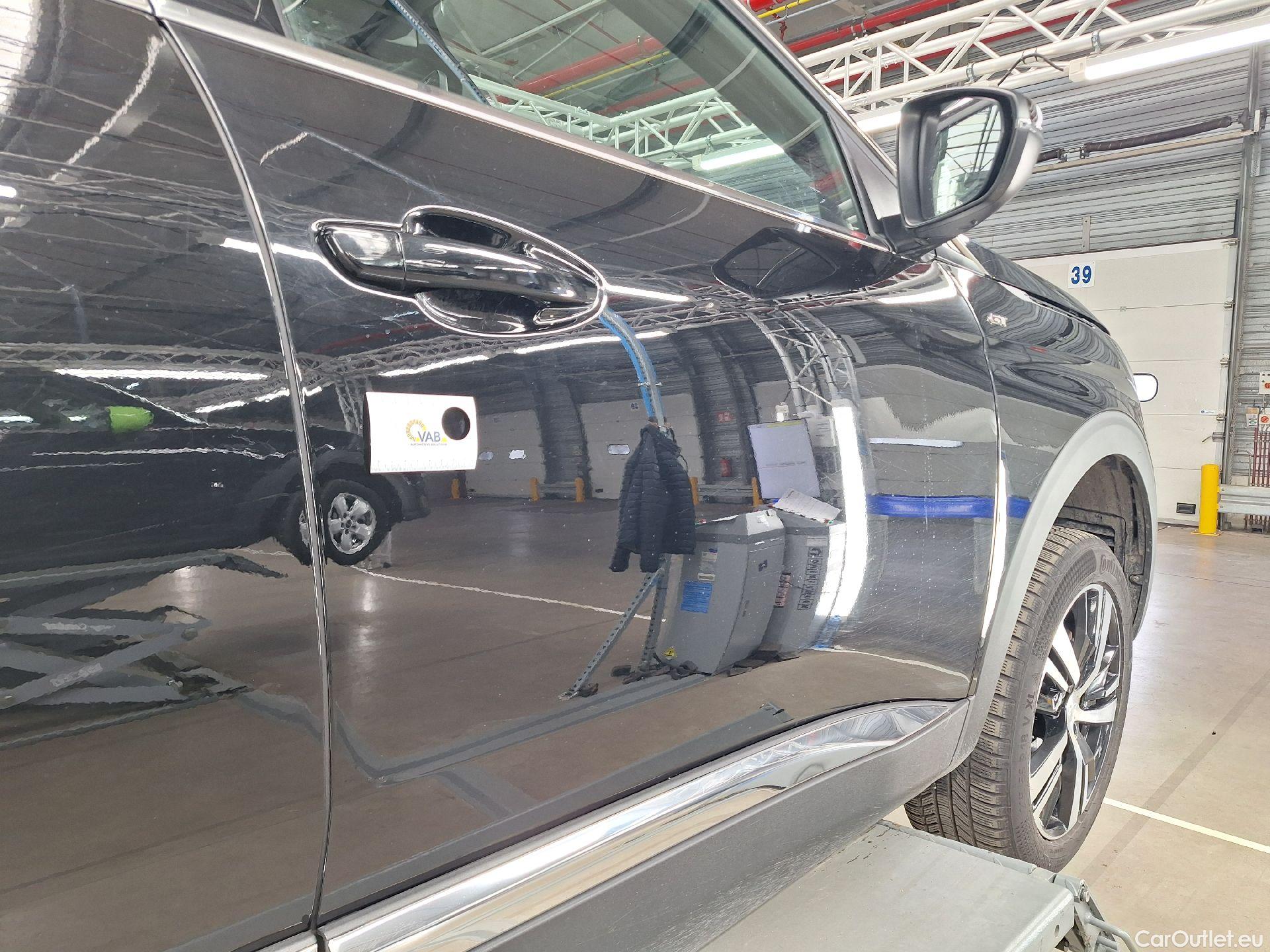  Peugeot  5008 Peugeot,  FL'20, Peugeot  1.5 BlueHDi 96kW S&S EAT8 GT 5d #46