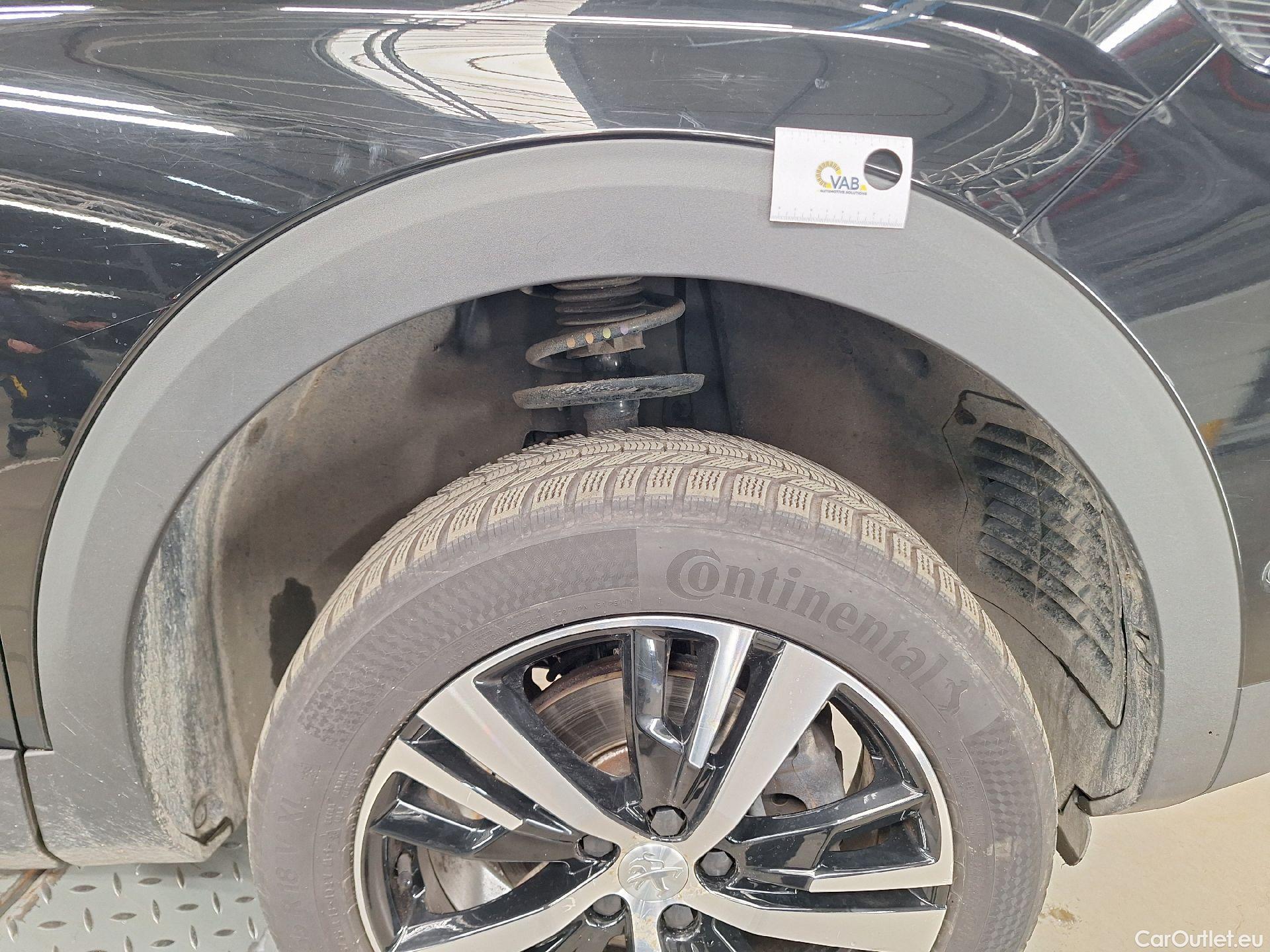  Peugeot  5008 Peugeot,  FL'20, Peugeot  1.5 BlueHDi 96kW S&S EAT8 GT 5d #51