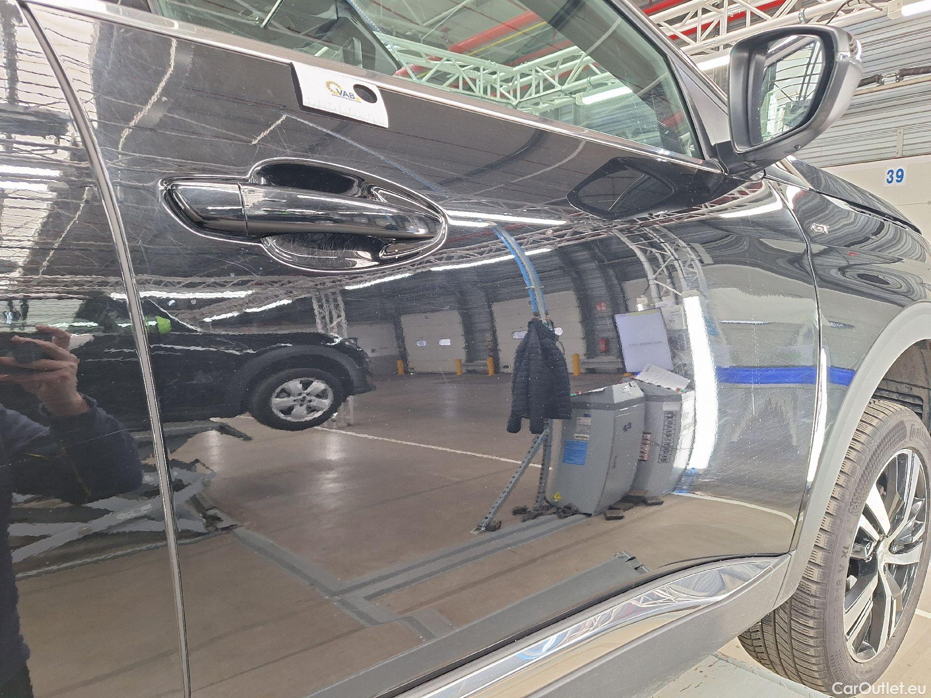  Peugeot  5008 Peugeot,  FL'20, Peugeot  1.5 BlueHDi 96kW S&S EAT8 GT 5d #44