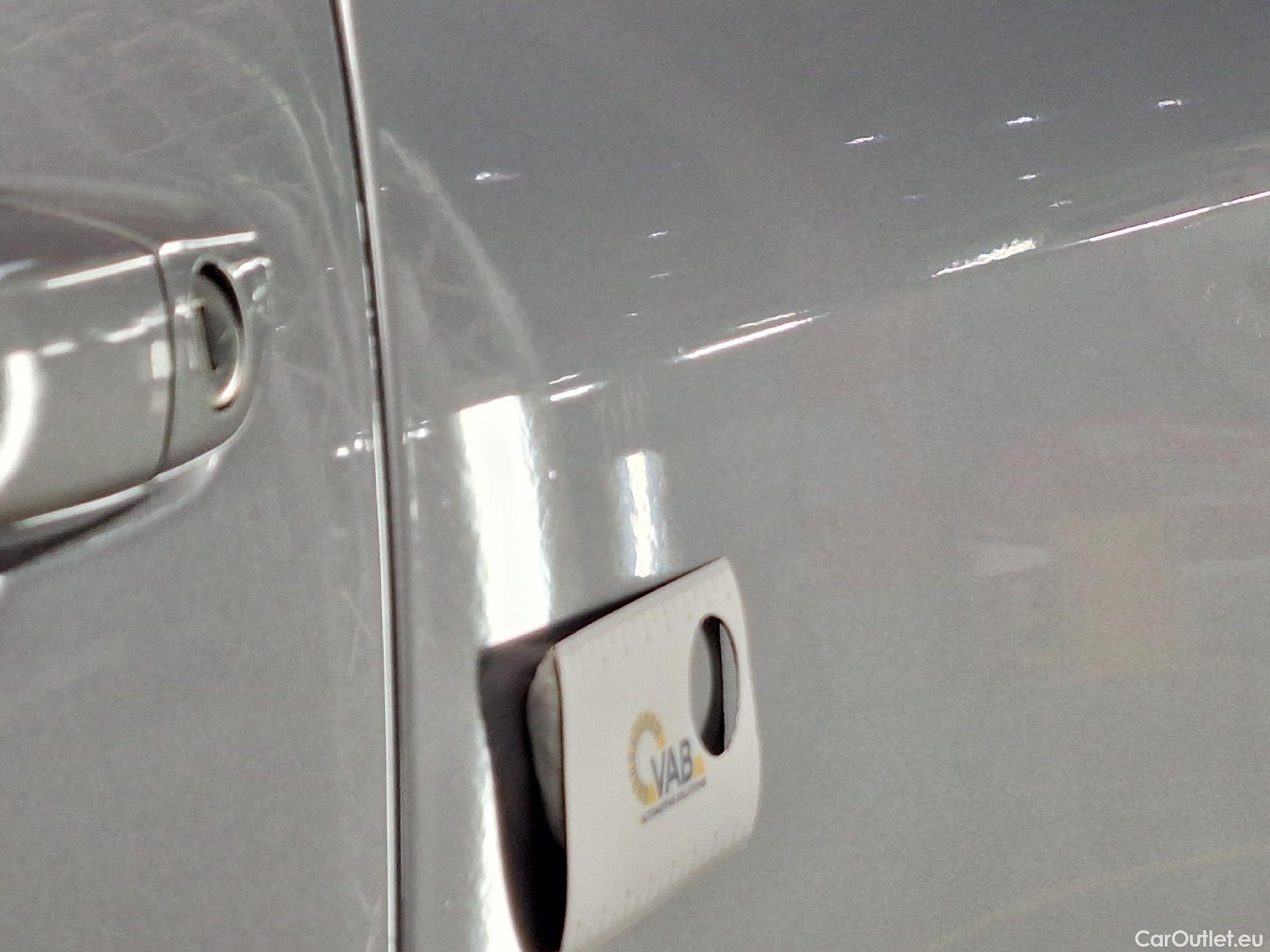  Peugeot  5008 Peugeot,  '16, Peugeot  1.5 BlueHDi 96kW S&S EAT8 GT Line 5d 7pl #49