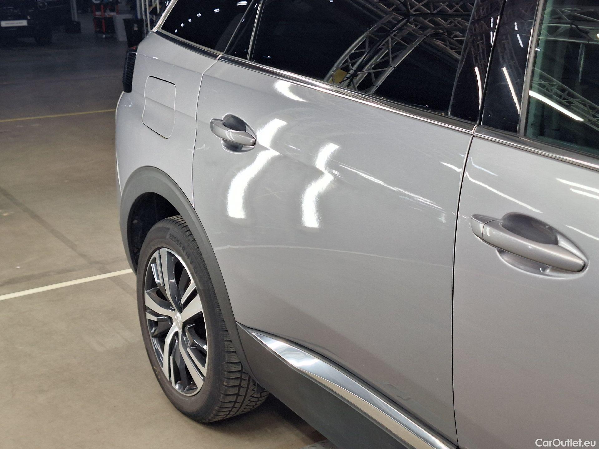  Peugeot  5008 Peugeot,  '16, Peugeot  1.5 BlueHDi 96kW S&S EAT8 GT Line 5d 7pl #41