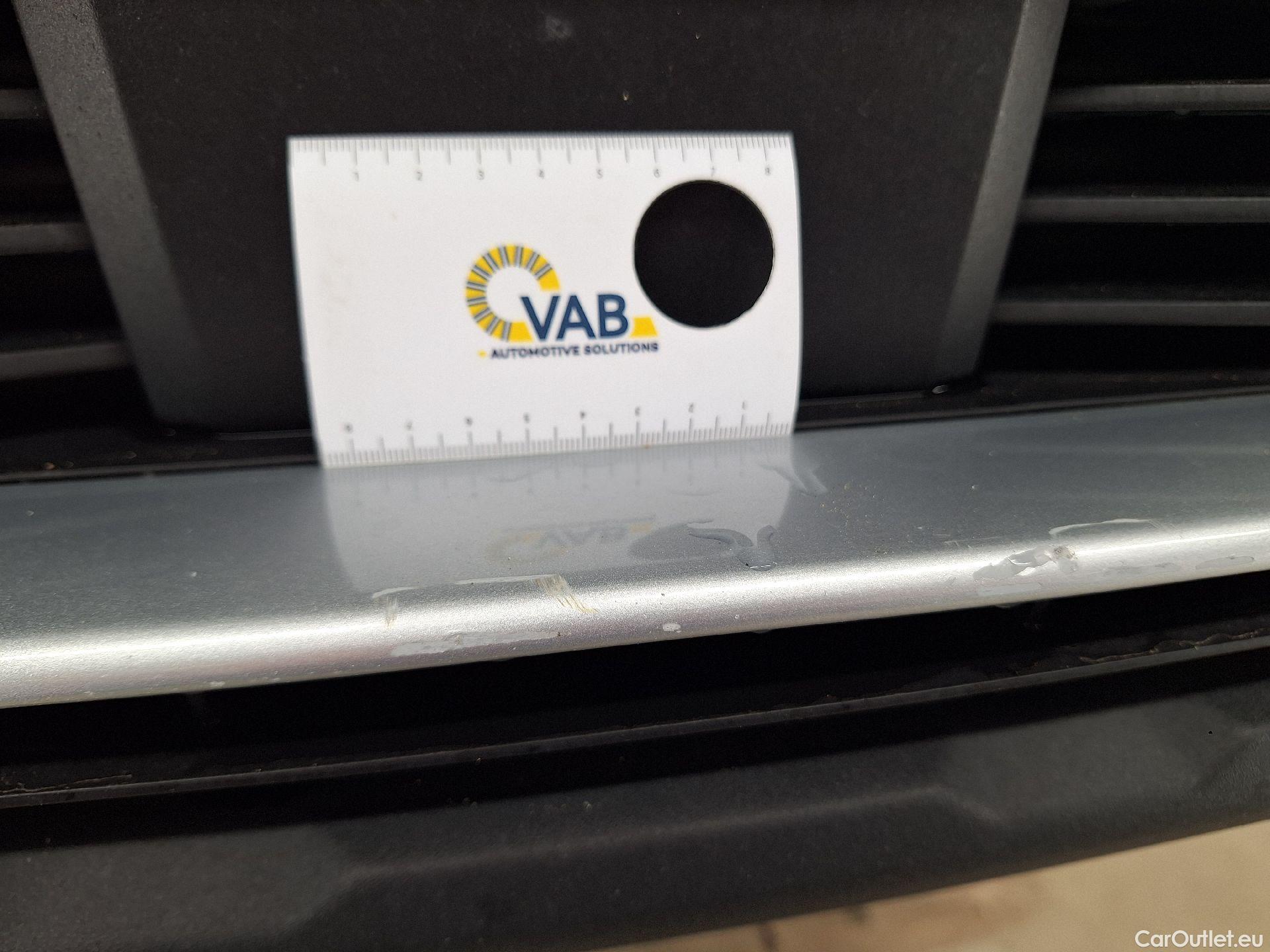  Peugeot  5008 Peugeot,  FL'20, Peugeot  1.5 BlueHDi 96kW S&S EAT8 GT 5d #57