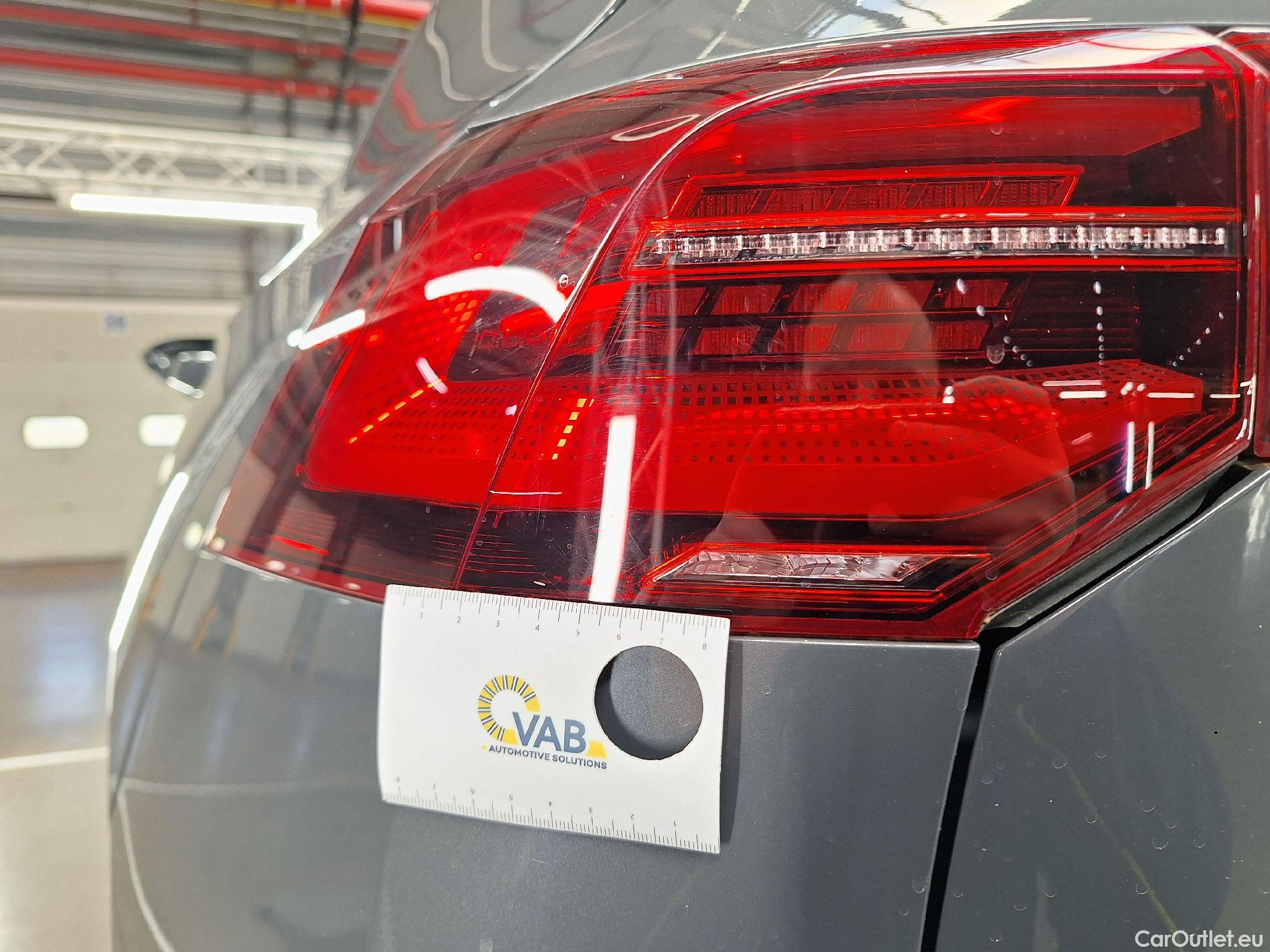  Volkswagen  Golf  VW, VIII '20, Volkswagen VIII 1.0 TSI 81kW Life Business 5d #22