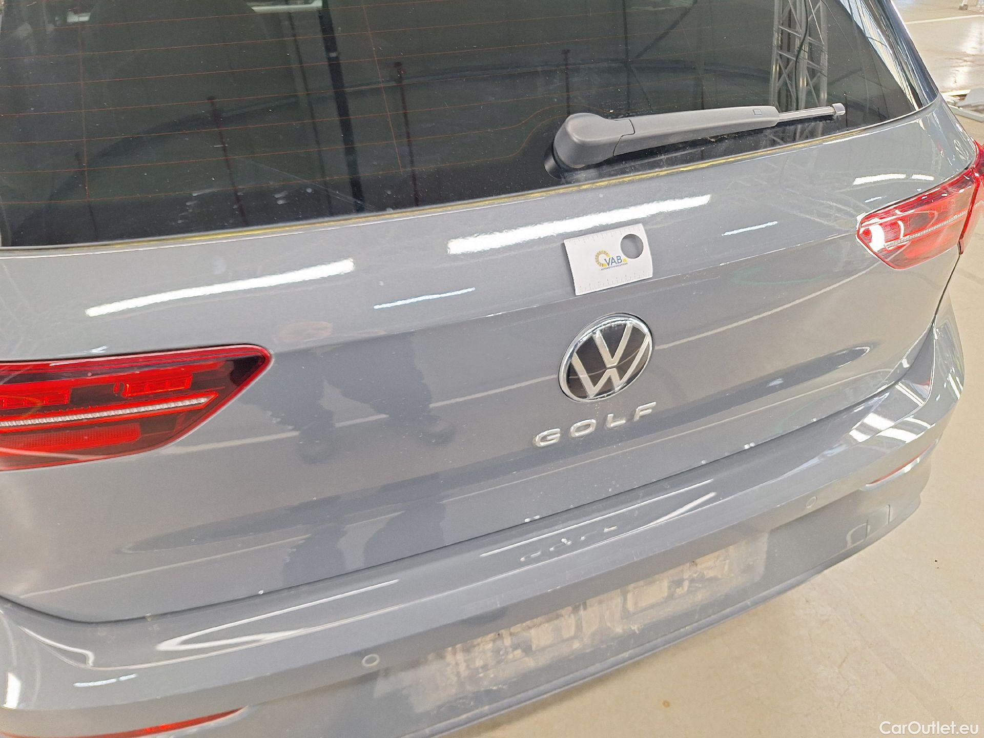  Volkswagen  Golf  VW, VIII '20, Volkswagen VIII 1.0 TSI 81kW Life Business 5d #4