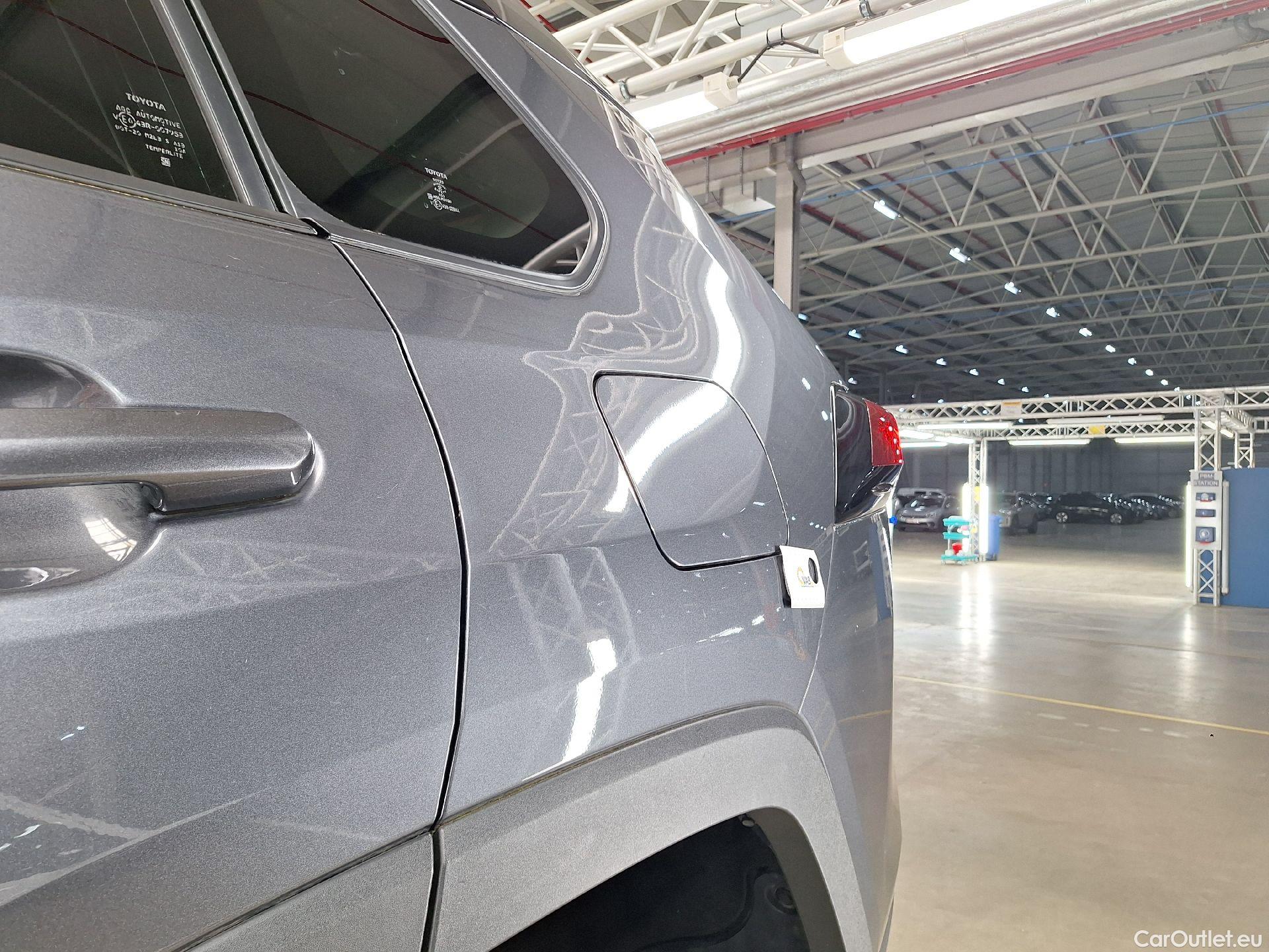  Toyota  RAV4 Toyota,  '18, Toyota  2.5 Hybrid Lithium Dynamic Business CV #26