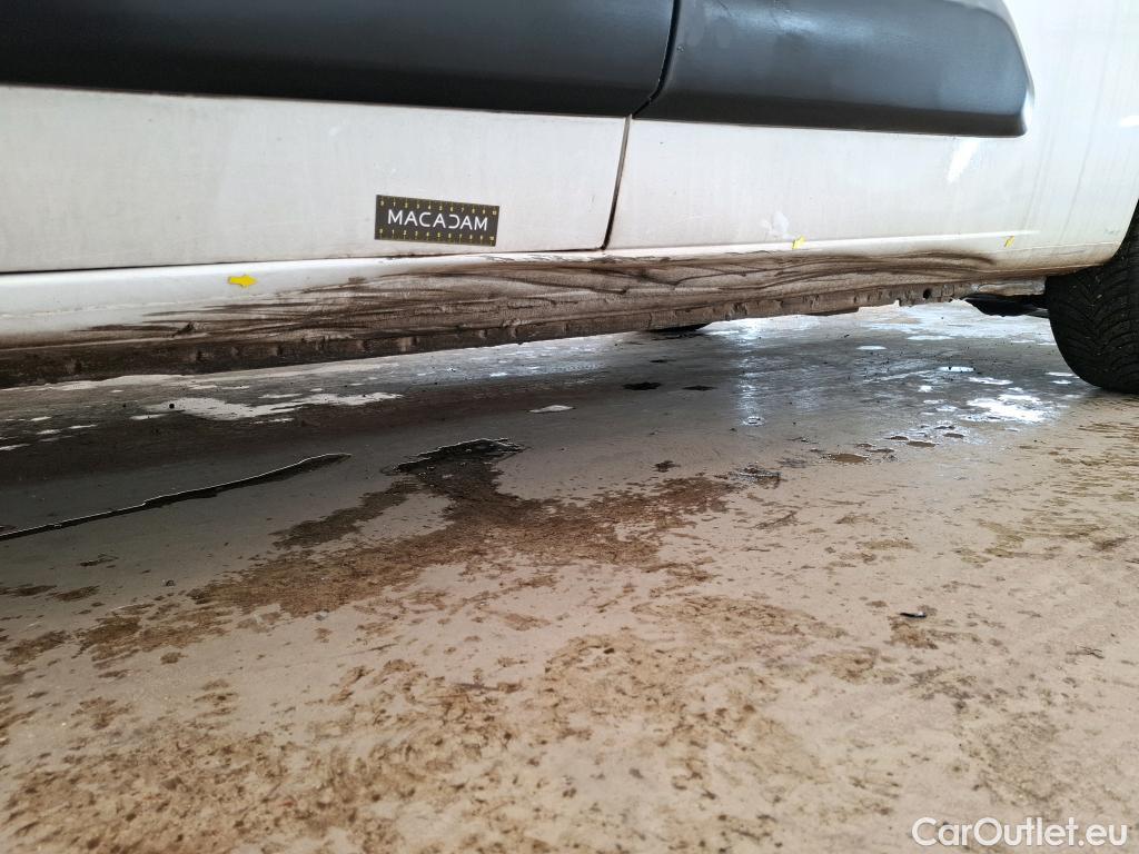  Citroen  Berlingo  Fourgon Driver XL 950 1.5 BlueHDi 100CV BVM5 E6dT #3