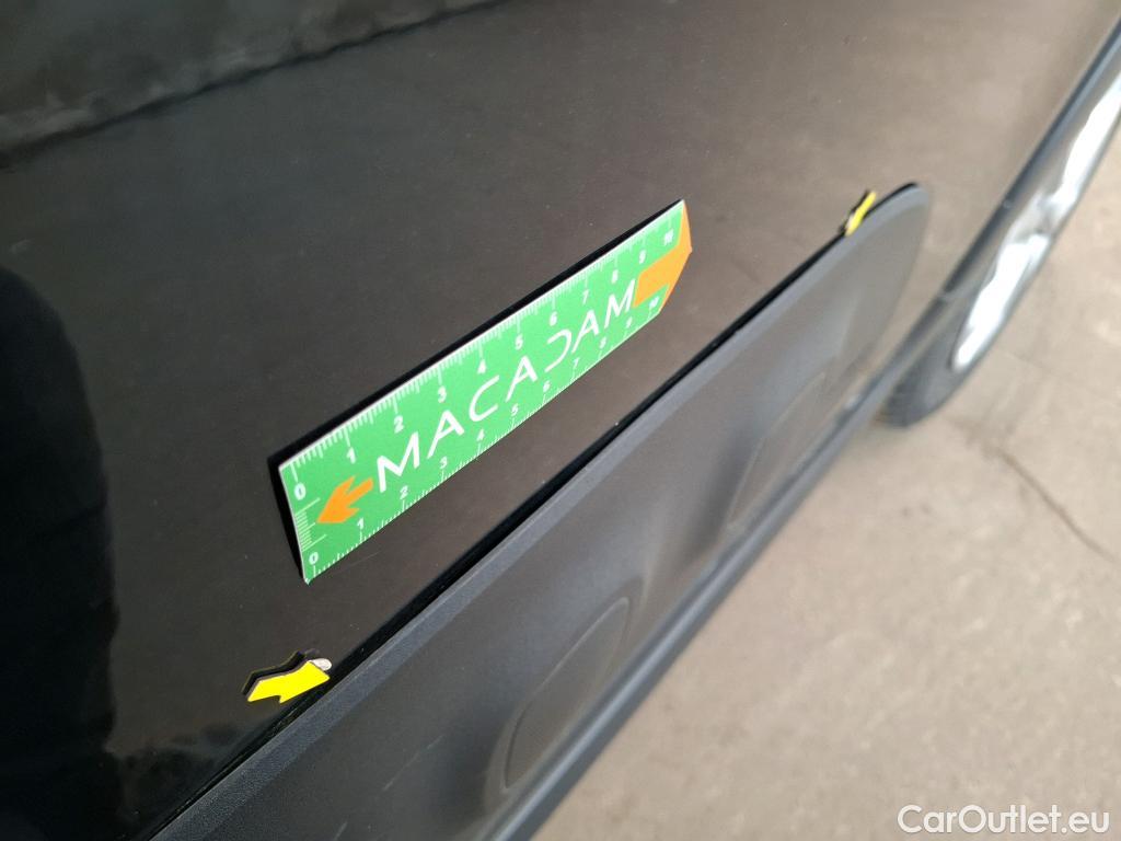  Citroen  C3  Société Feel Nav 1.2 PureTech 80CV BVM5 E6 #6