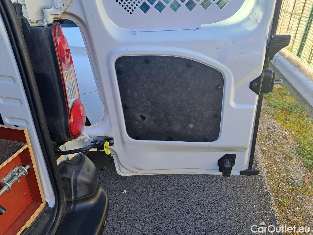  Citroen  Berlingo  Fourgon Business L1 VTI 95 ch BVM5 E6 #15