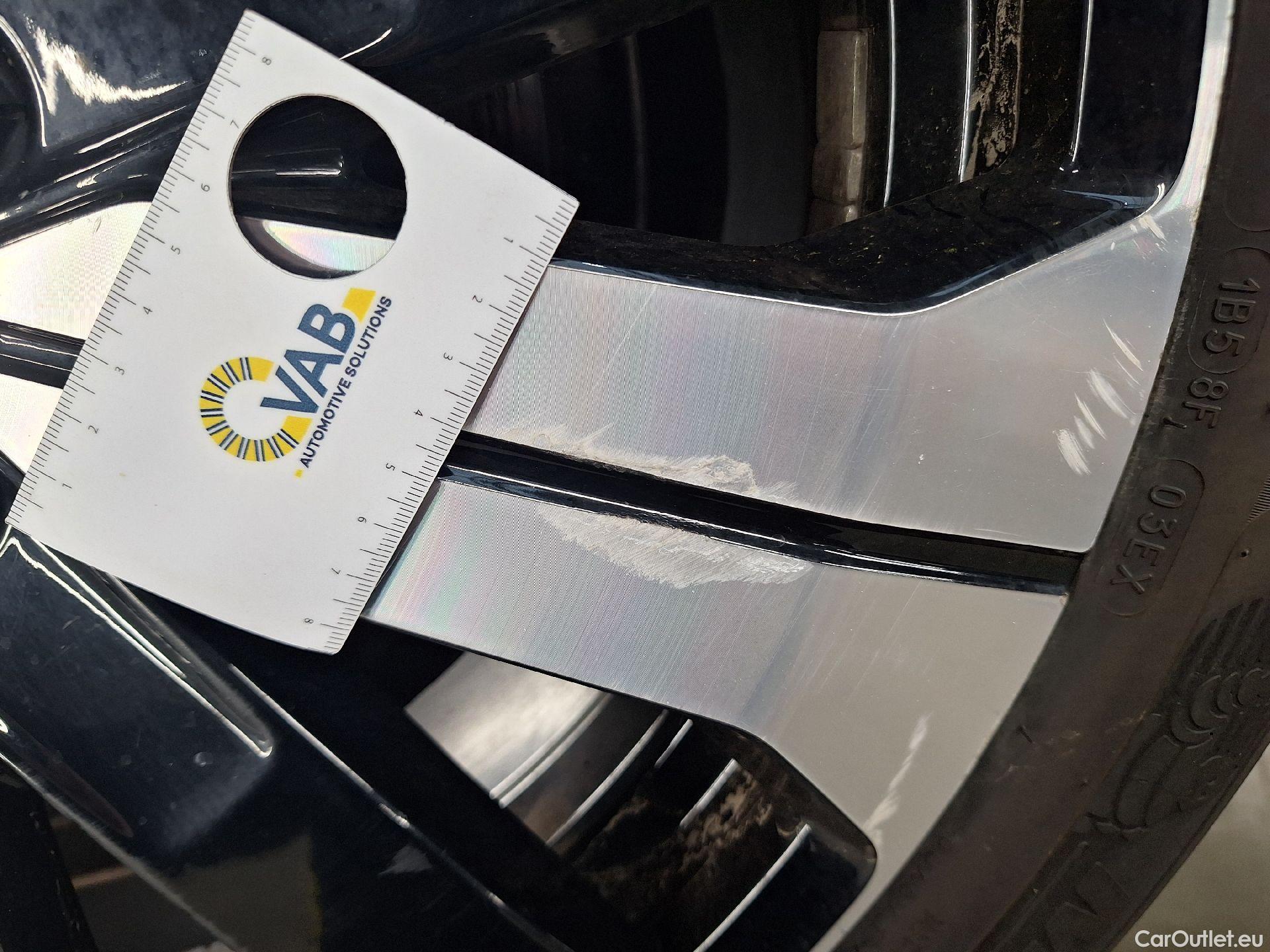  Volvo  XC60 Volvo,  FL'21 PHEV, Volvo  T6 PHEV 4x4 Plus Bright Aut. 5d #50