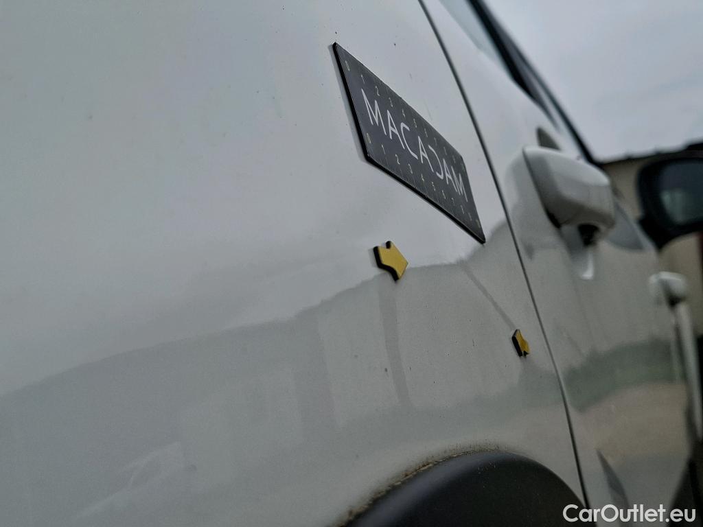  Citroen  C3 CITROEN  Société / 2020 / 5P / Berline / VU BlueHDi 100 S&S BVM Feel Nav #8